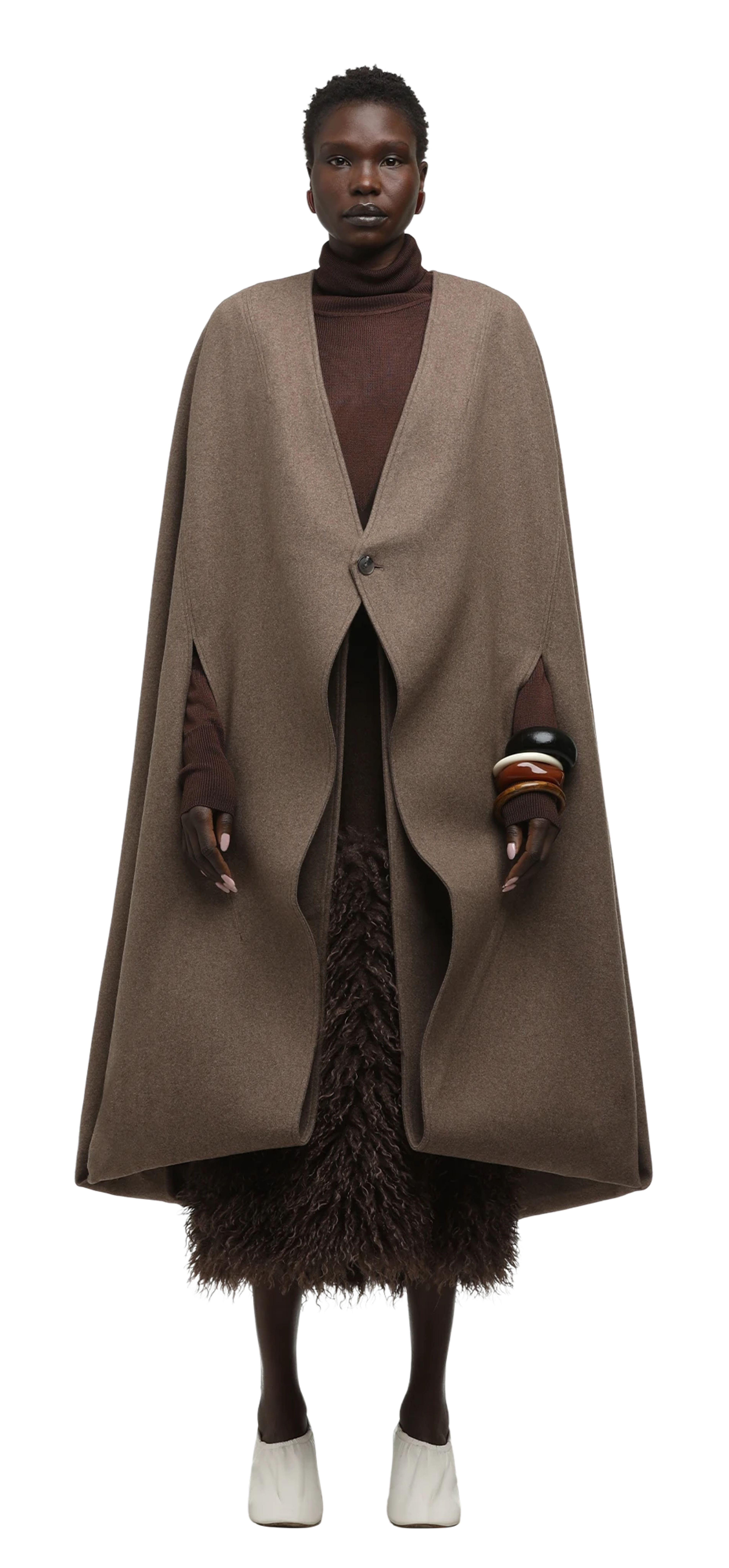 wool-cape-ochre character front view