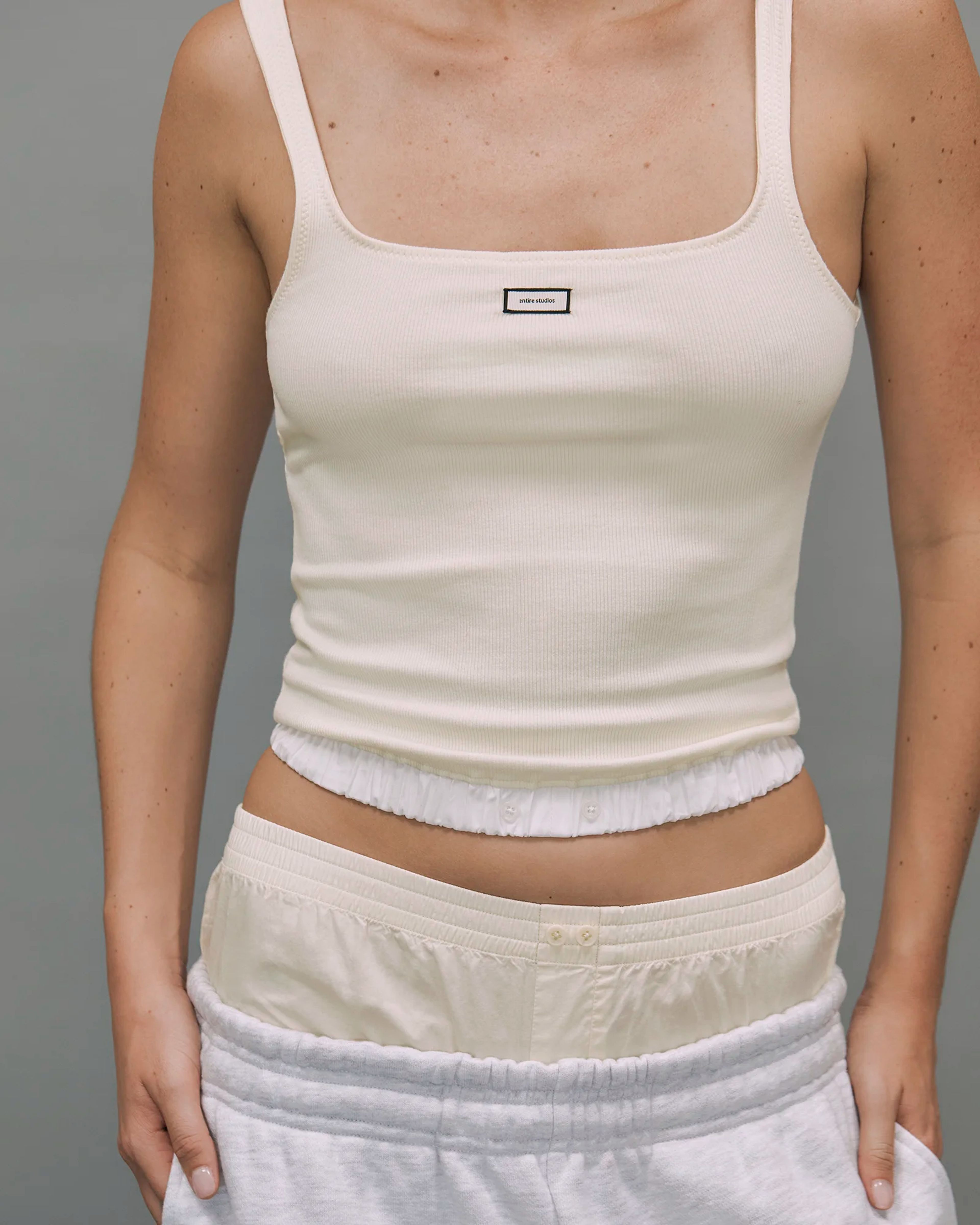 Lounge Tank Pollen - Image 1