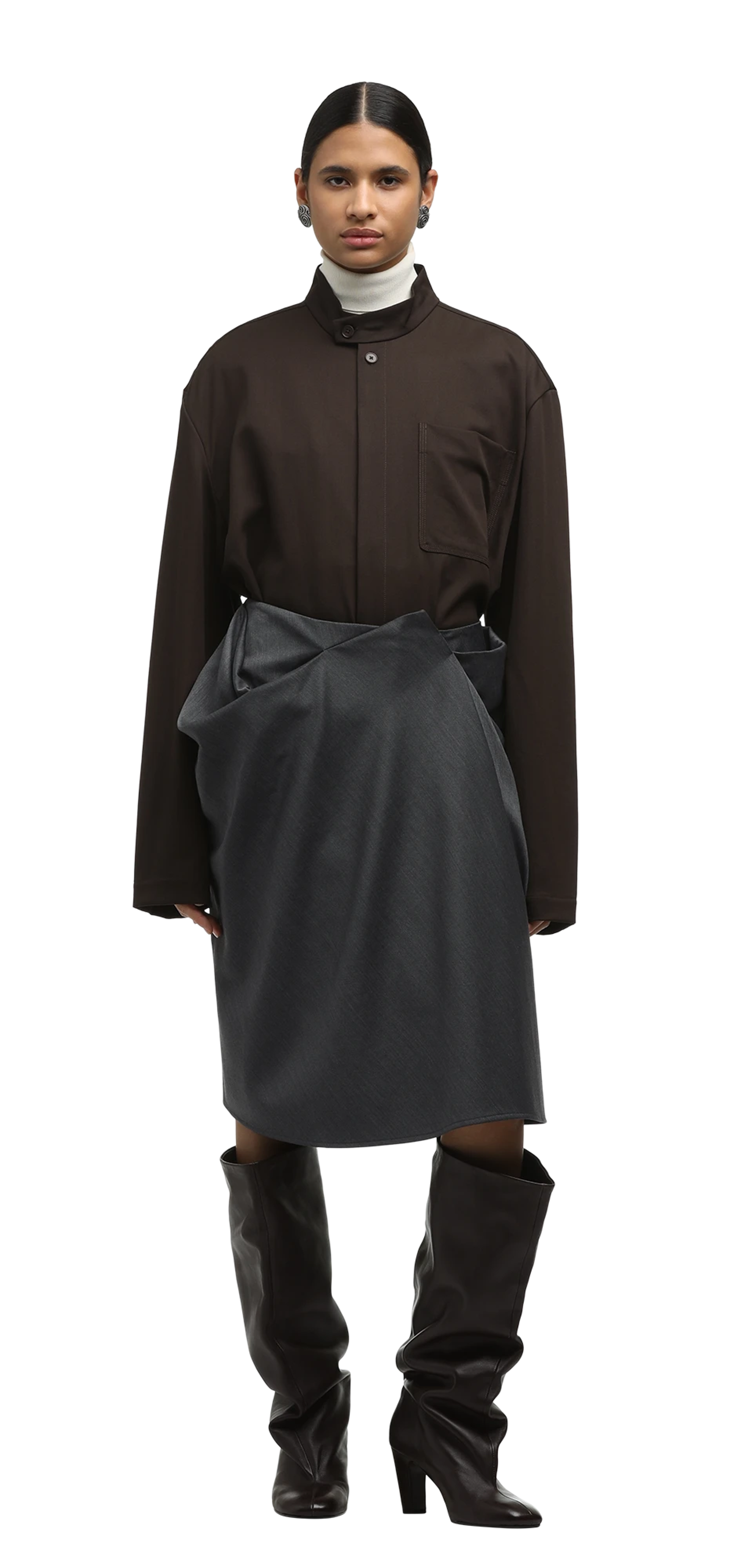 crease-skirt-grey character front view