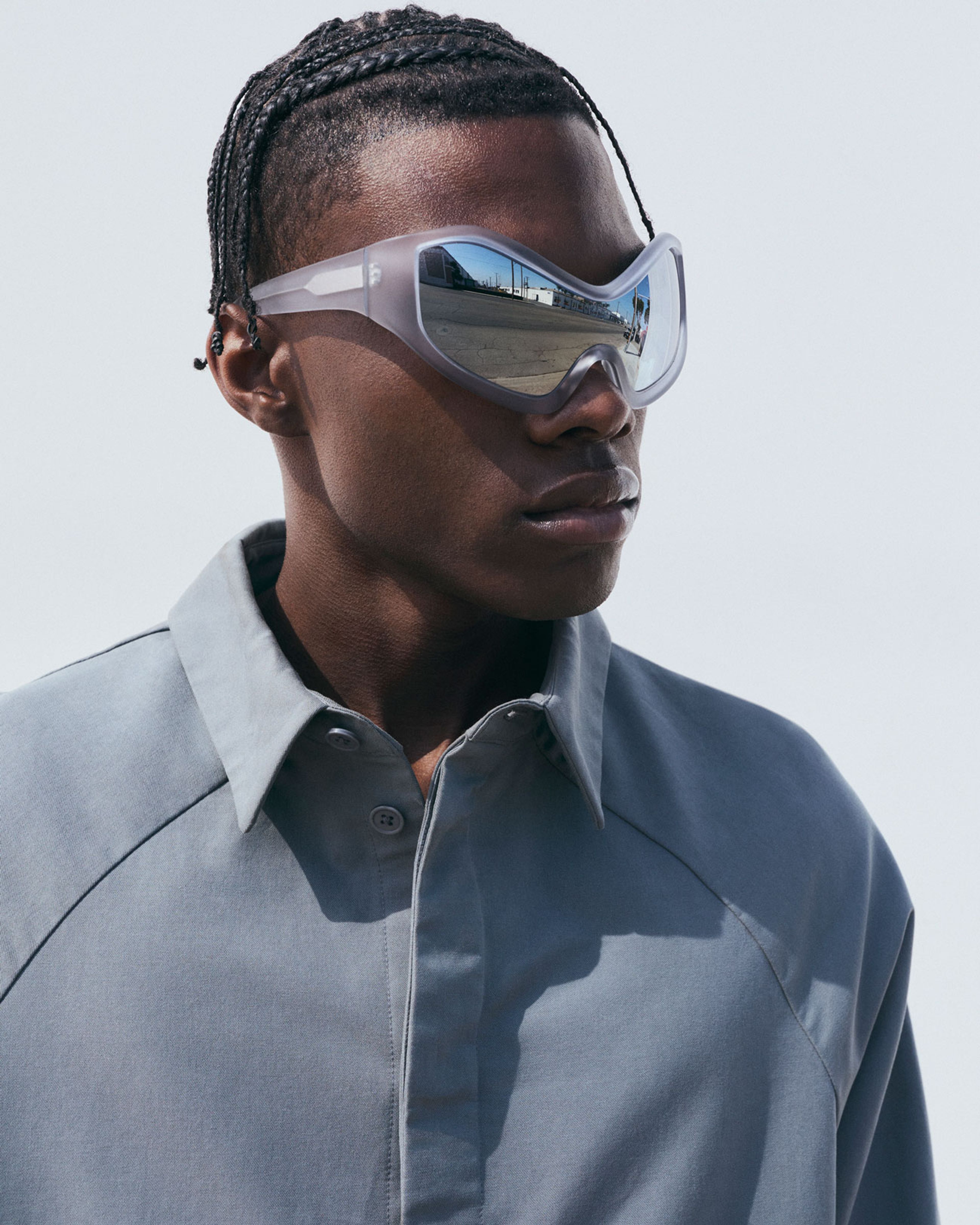 compound-shield-frost photo model