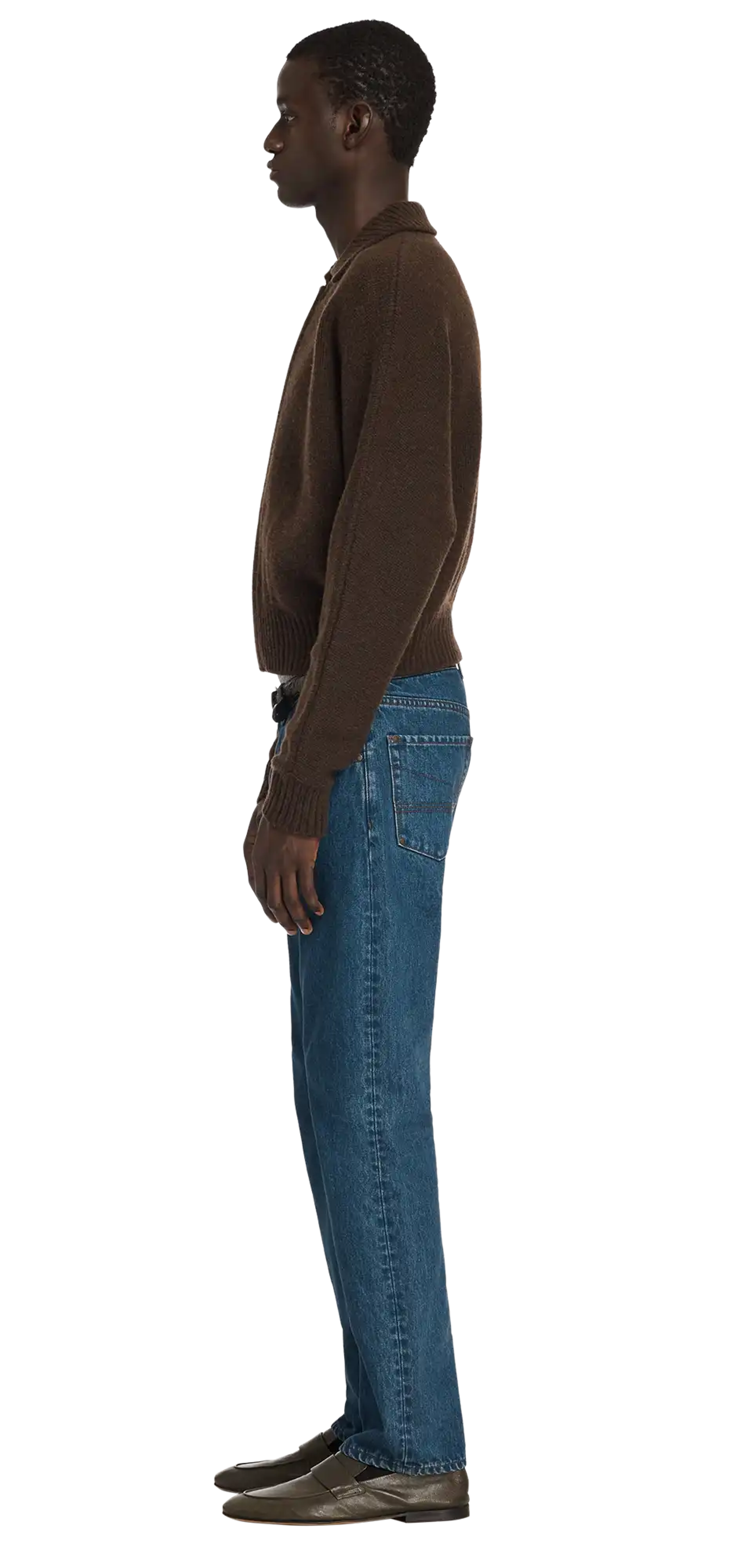 marla-bomber-dirt character left view