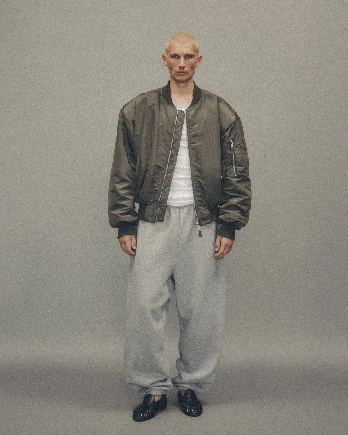 cropped broad bomber khaki - entire studios