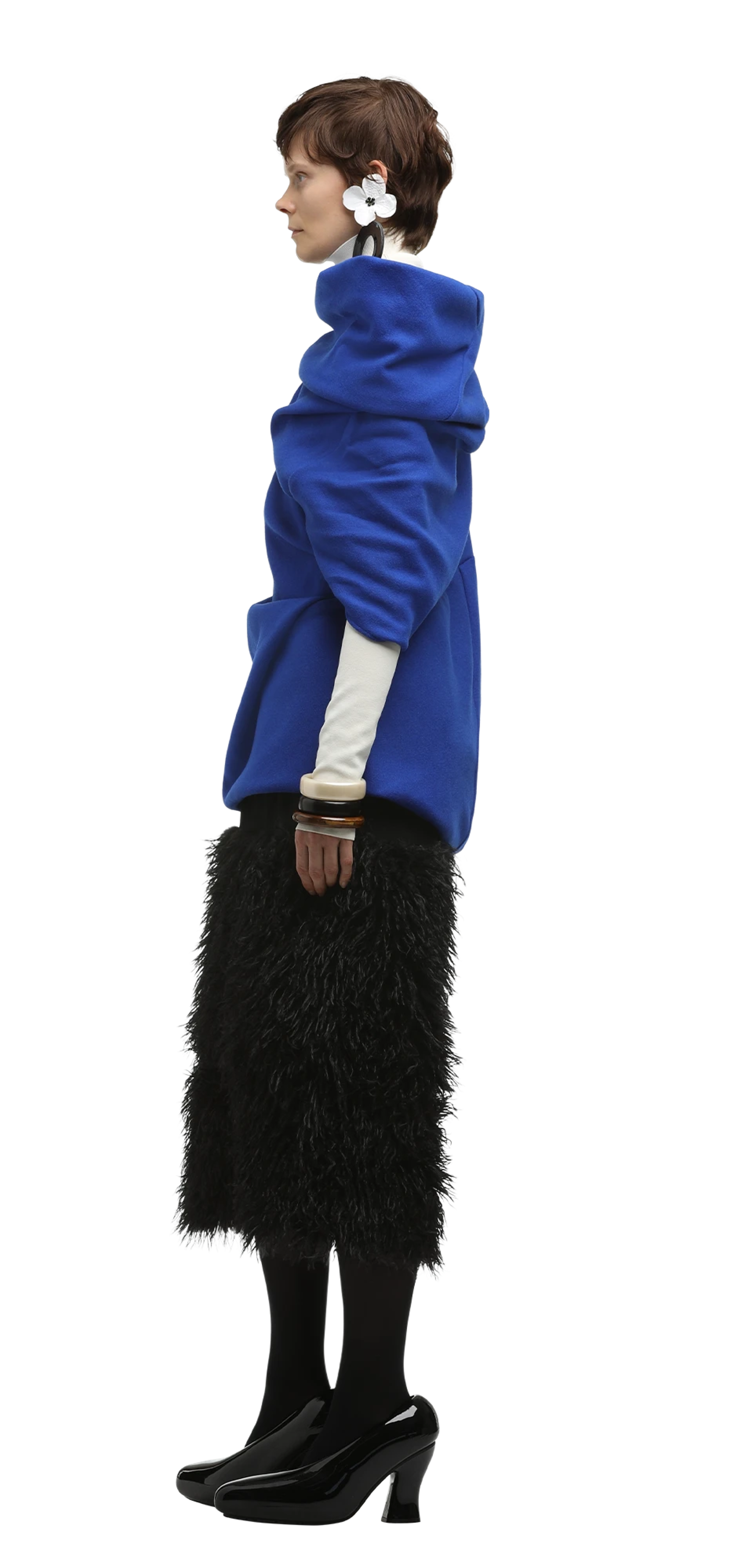 moulded-top-marina character left view