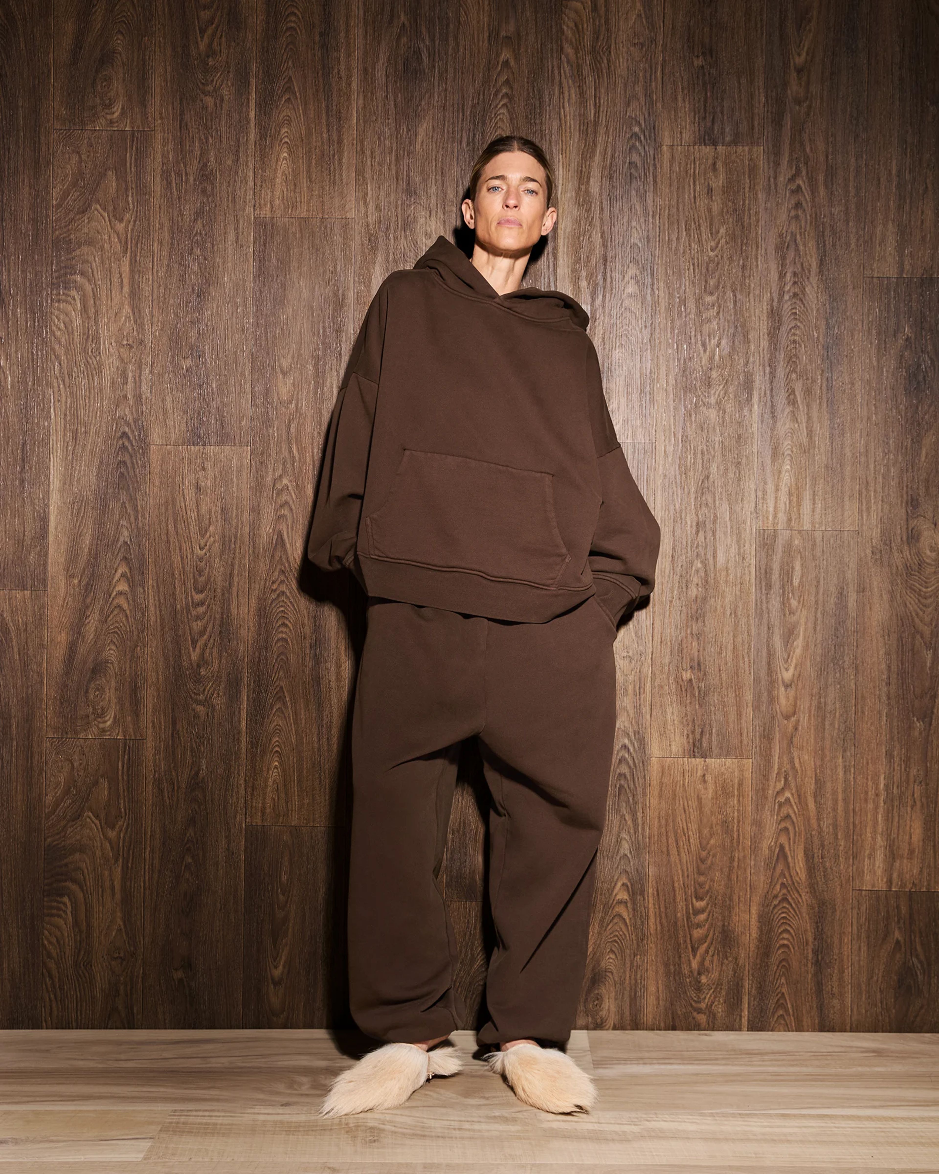 Heavy Hood Brunette - Image 4