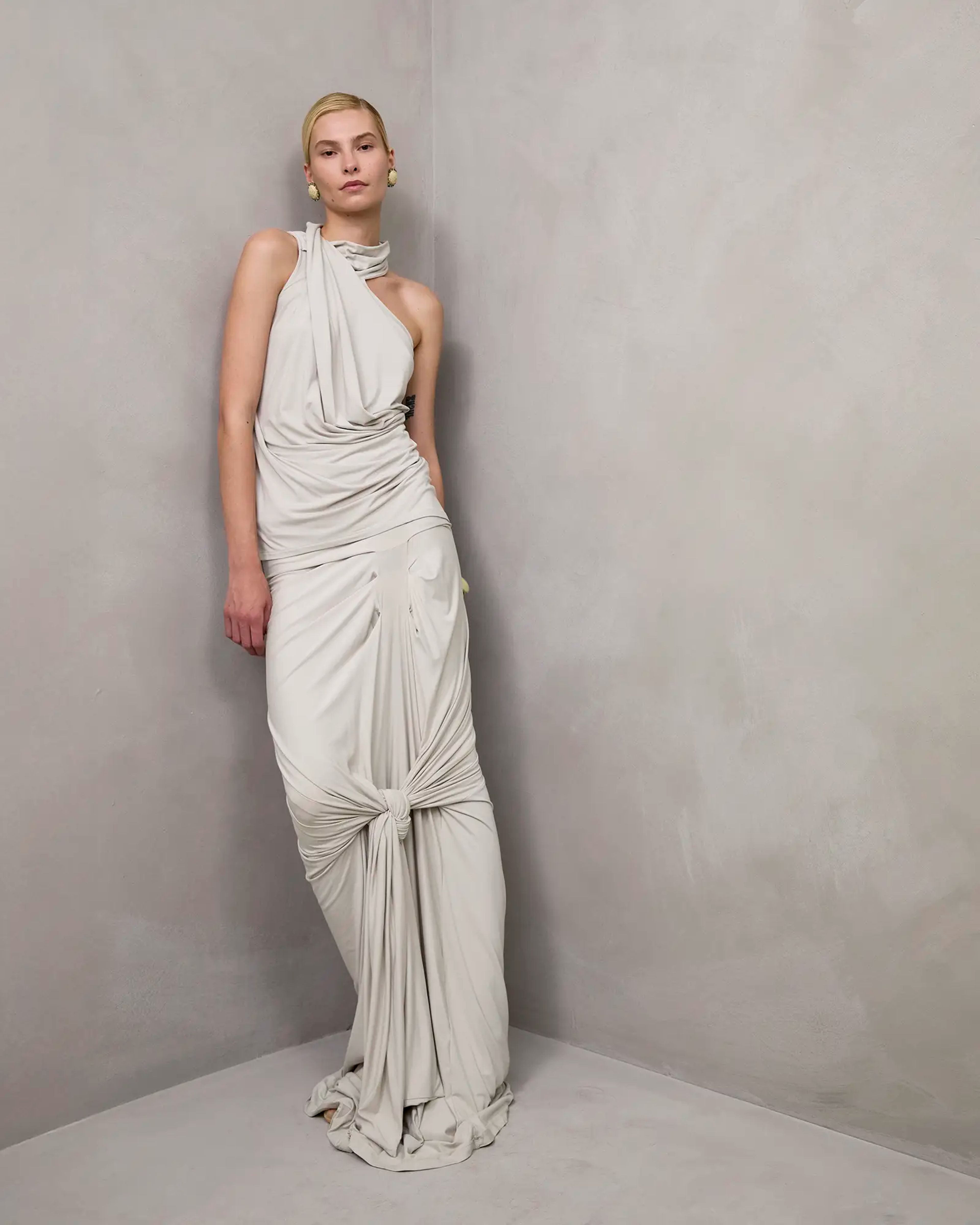 Sleeveless Dalters Top Stone - Image 1