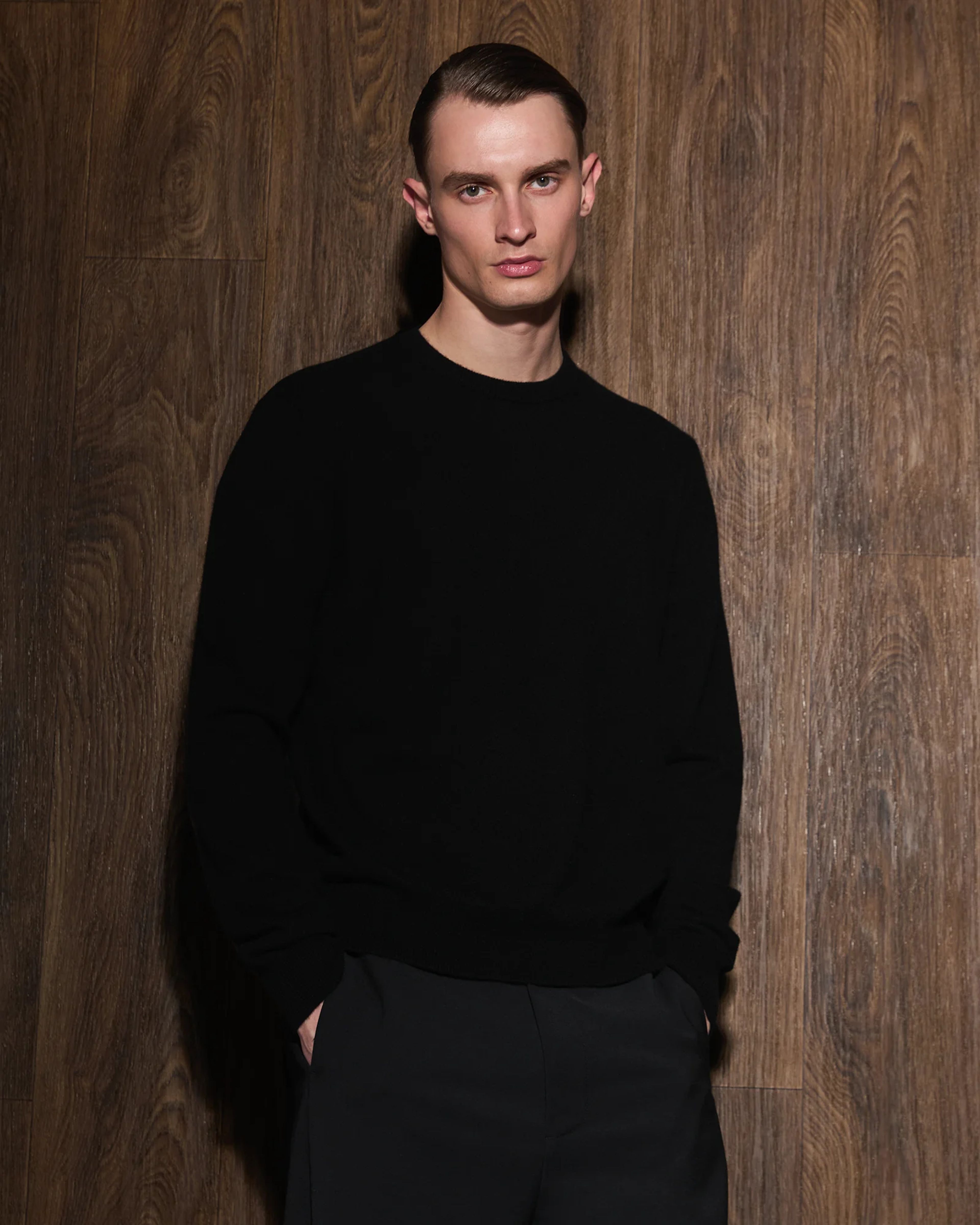 Knit Crewneck Black - Image 1