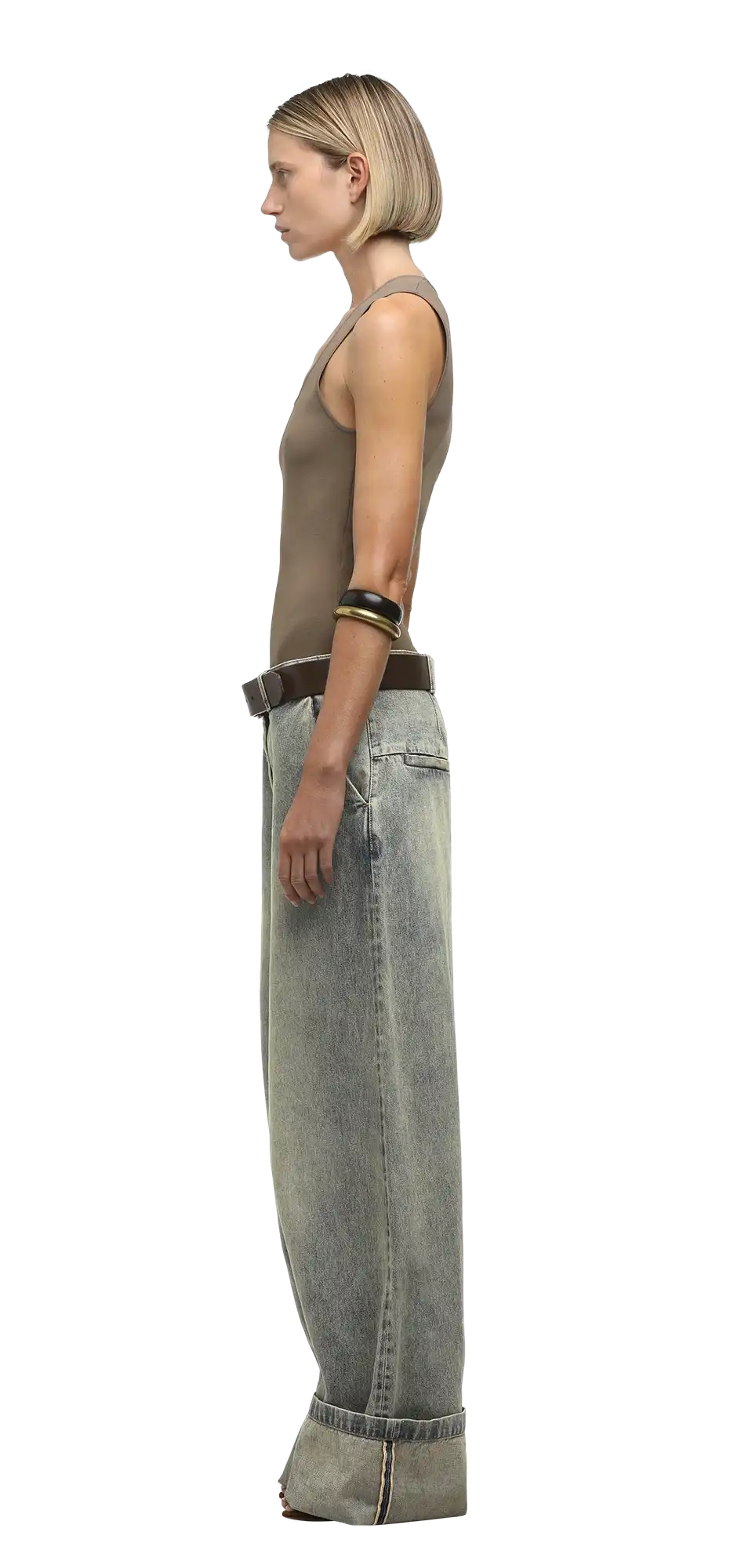 dem-jeans-surface-wave character left view