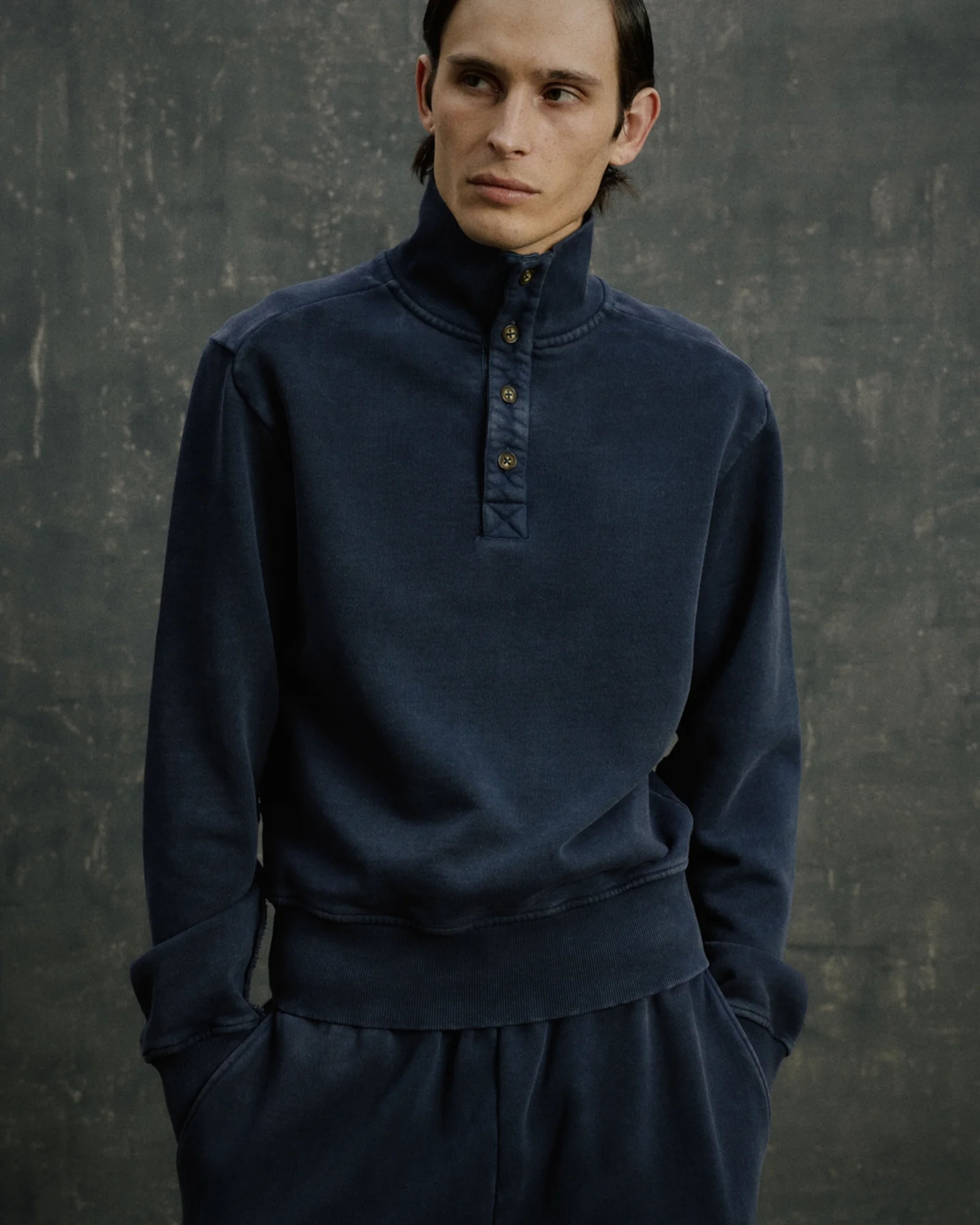Port Pullover Salted Navy - Image 1