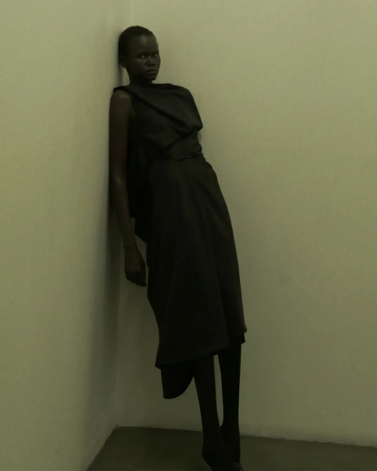 Side Drape Dress Black - Image 2