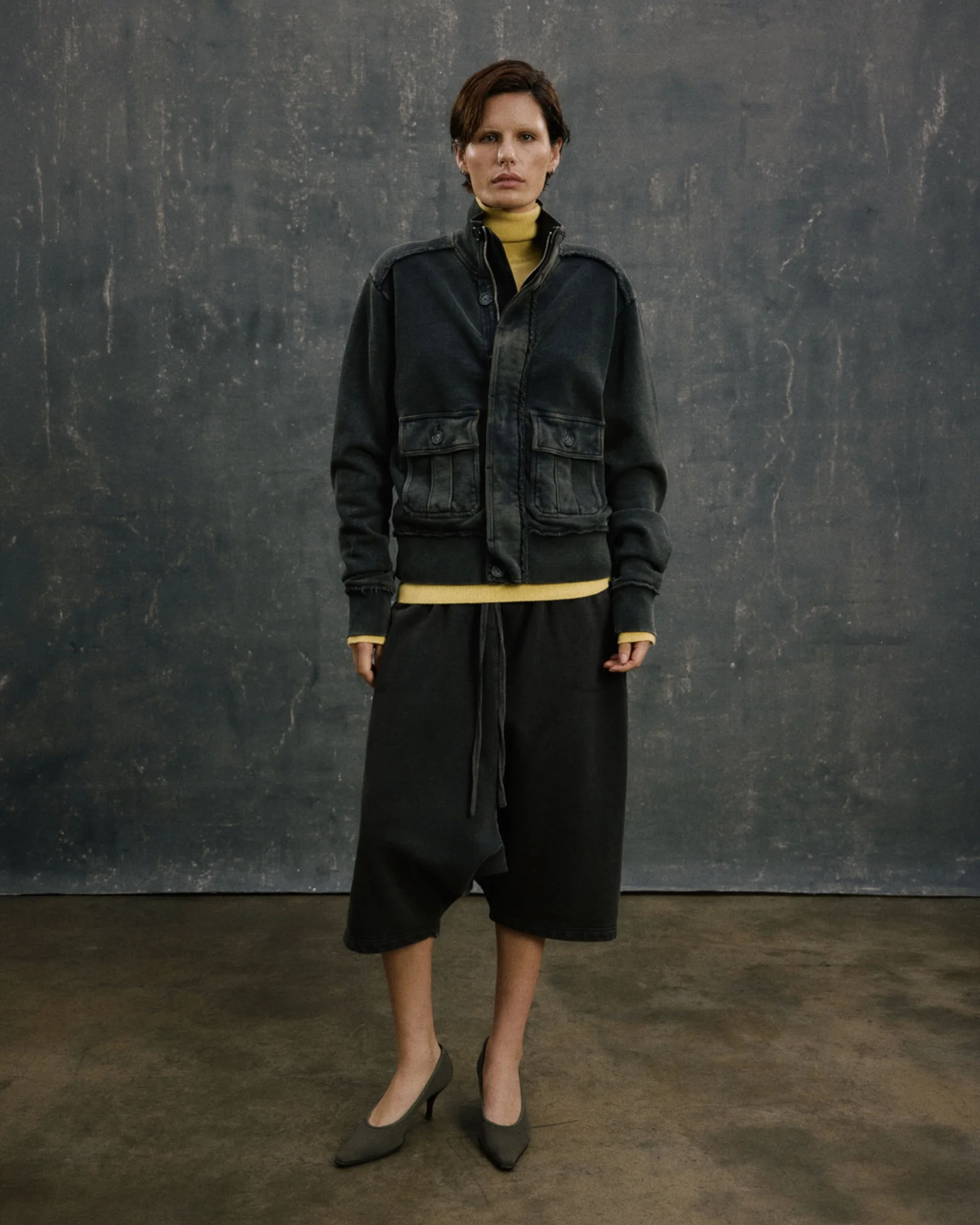 Drop Short Washed Black - Image 4