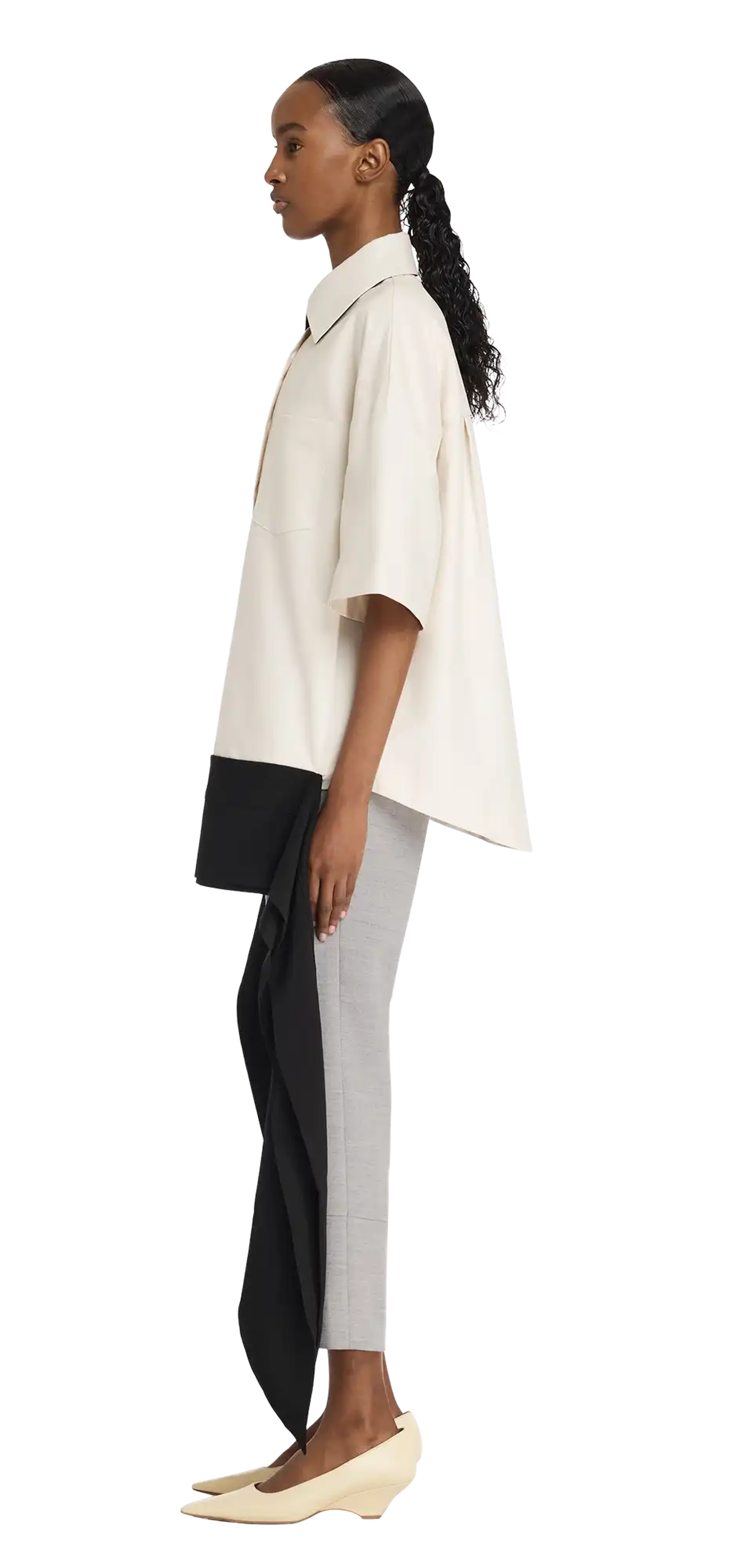 polo-top-ponge character left view