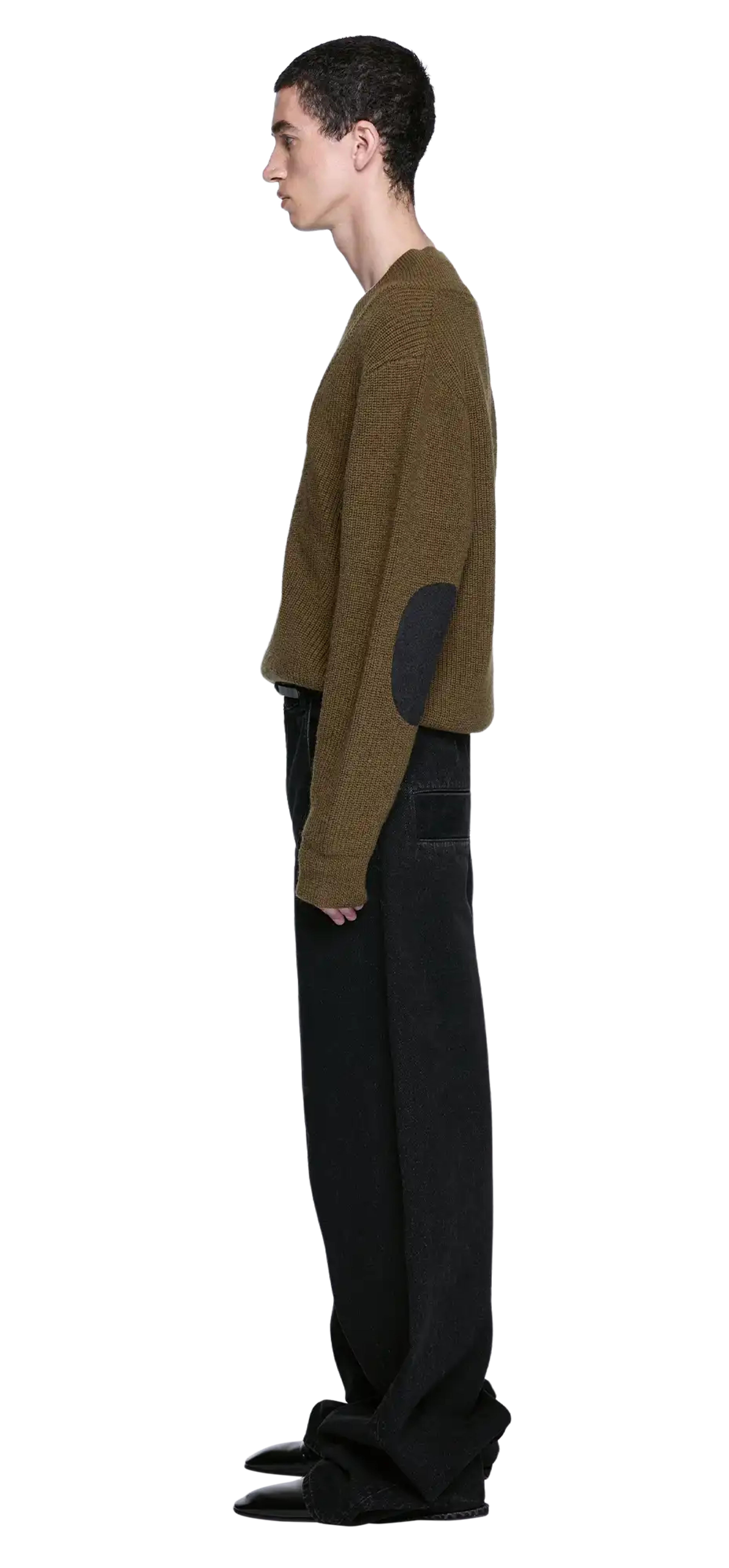 knit-v-neck-forest character left view