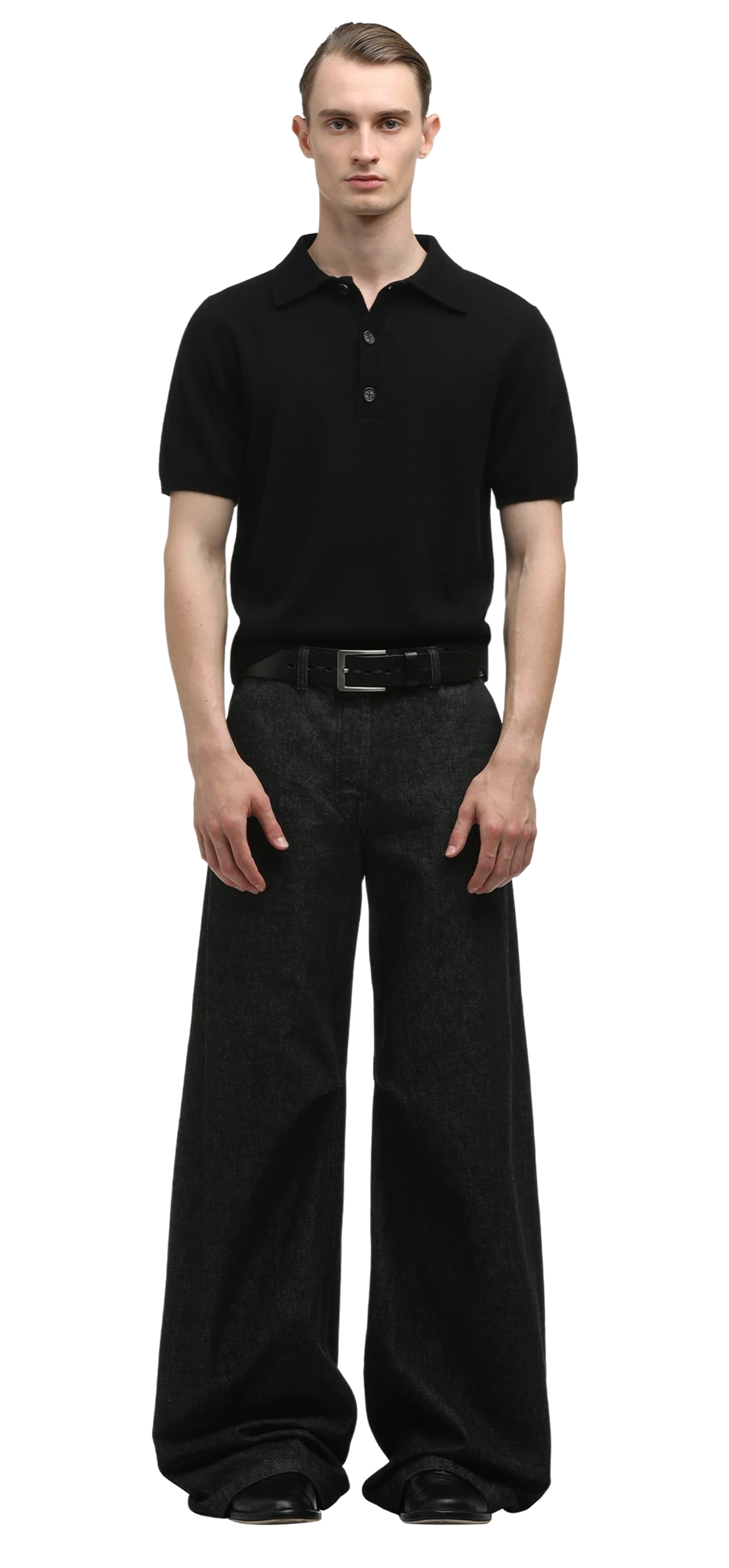 dem-jeans-raw-black character front view