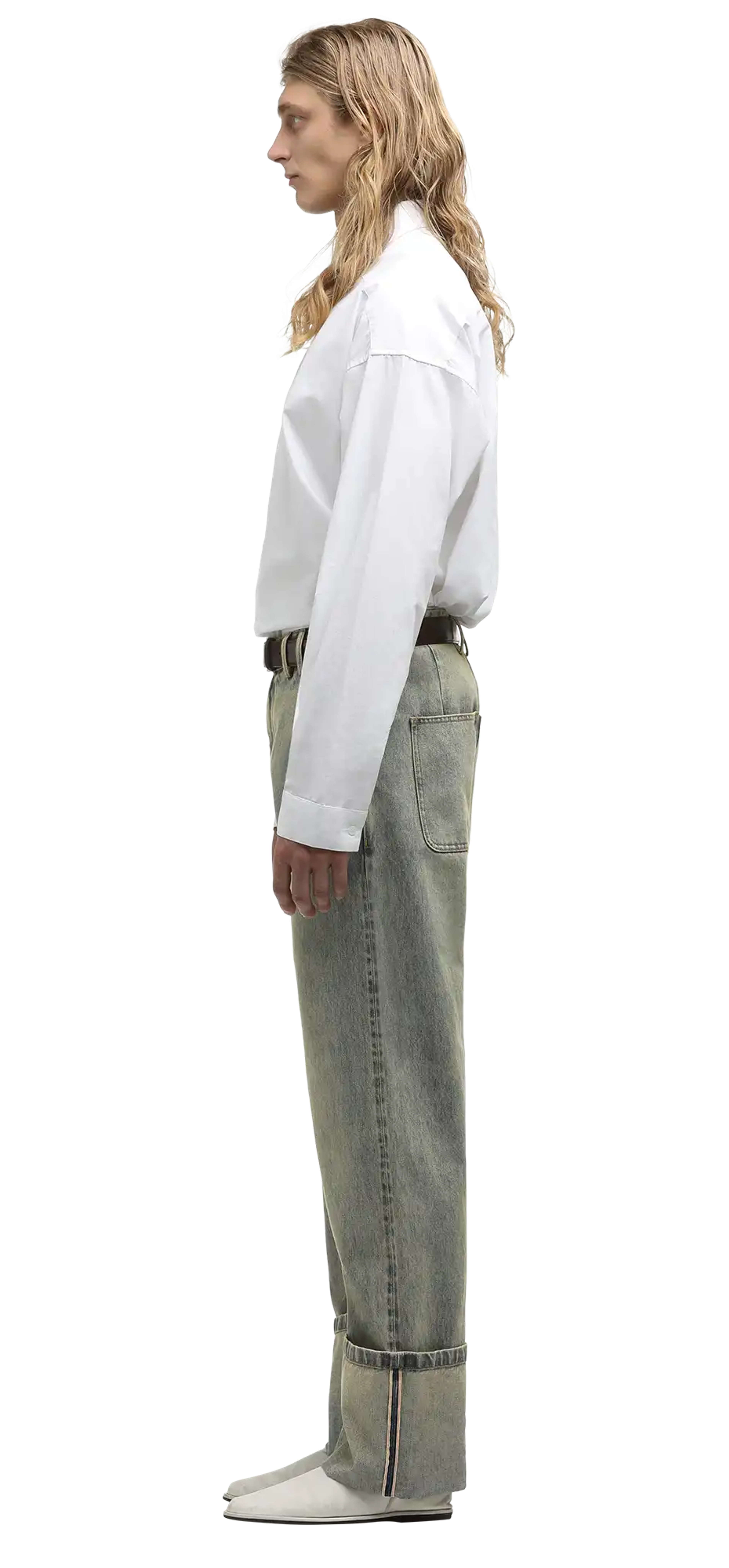 cuff-jean-surface-wave character left view