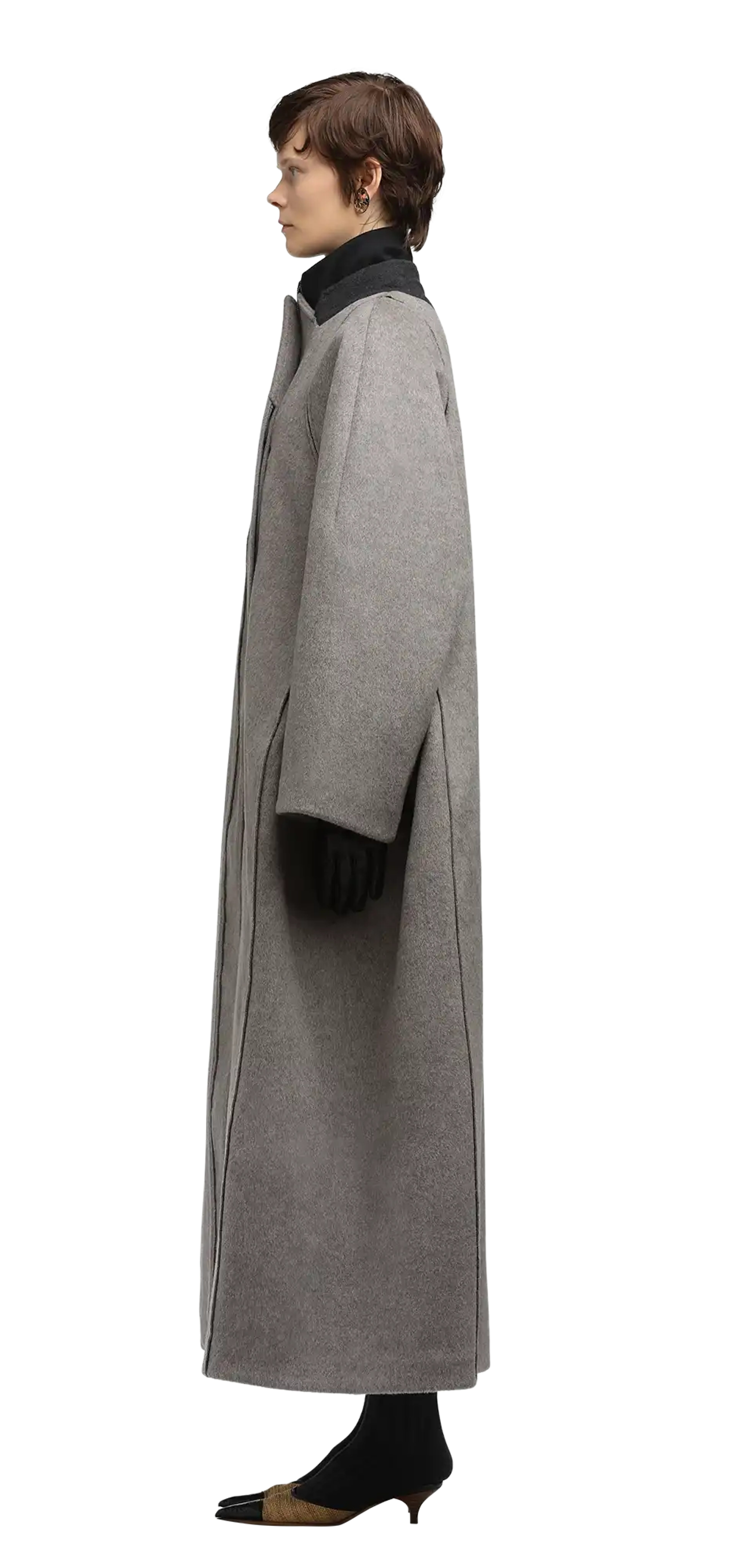 vantage-coat-ashen character left view