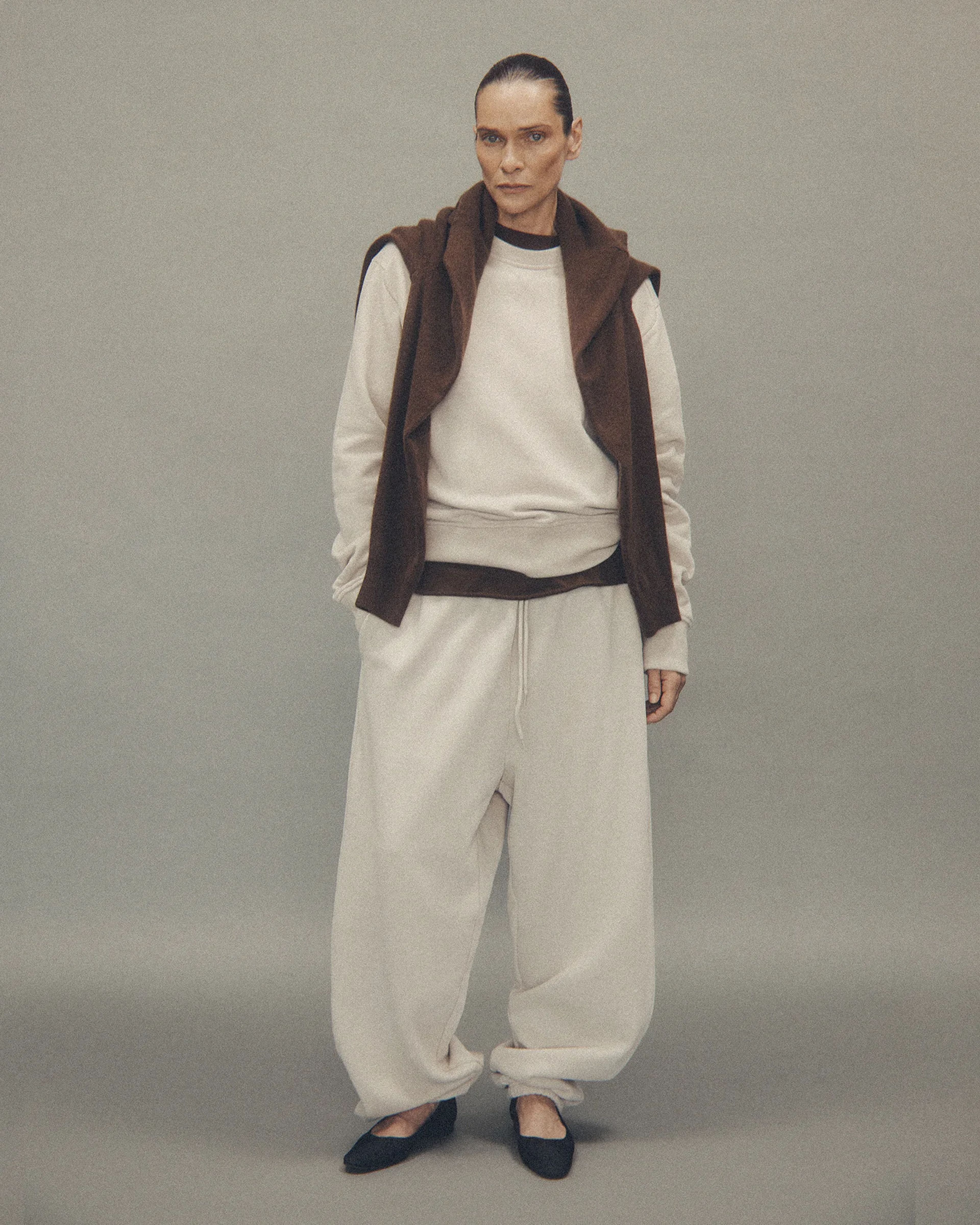 Pod Crew Off White - Image 1