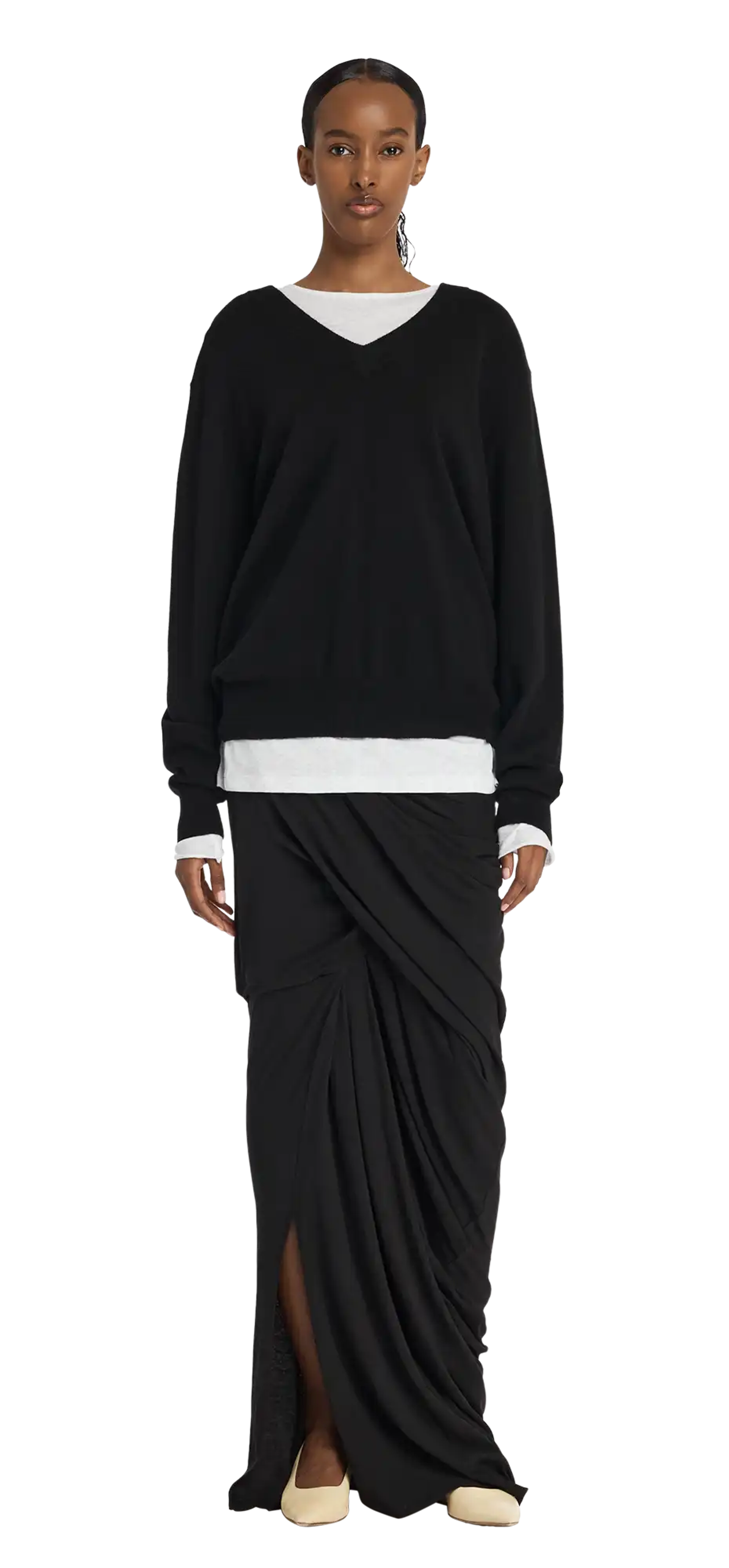 dia-skirt-soot character front view