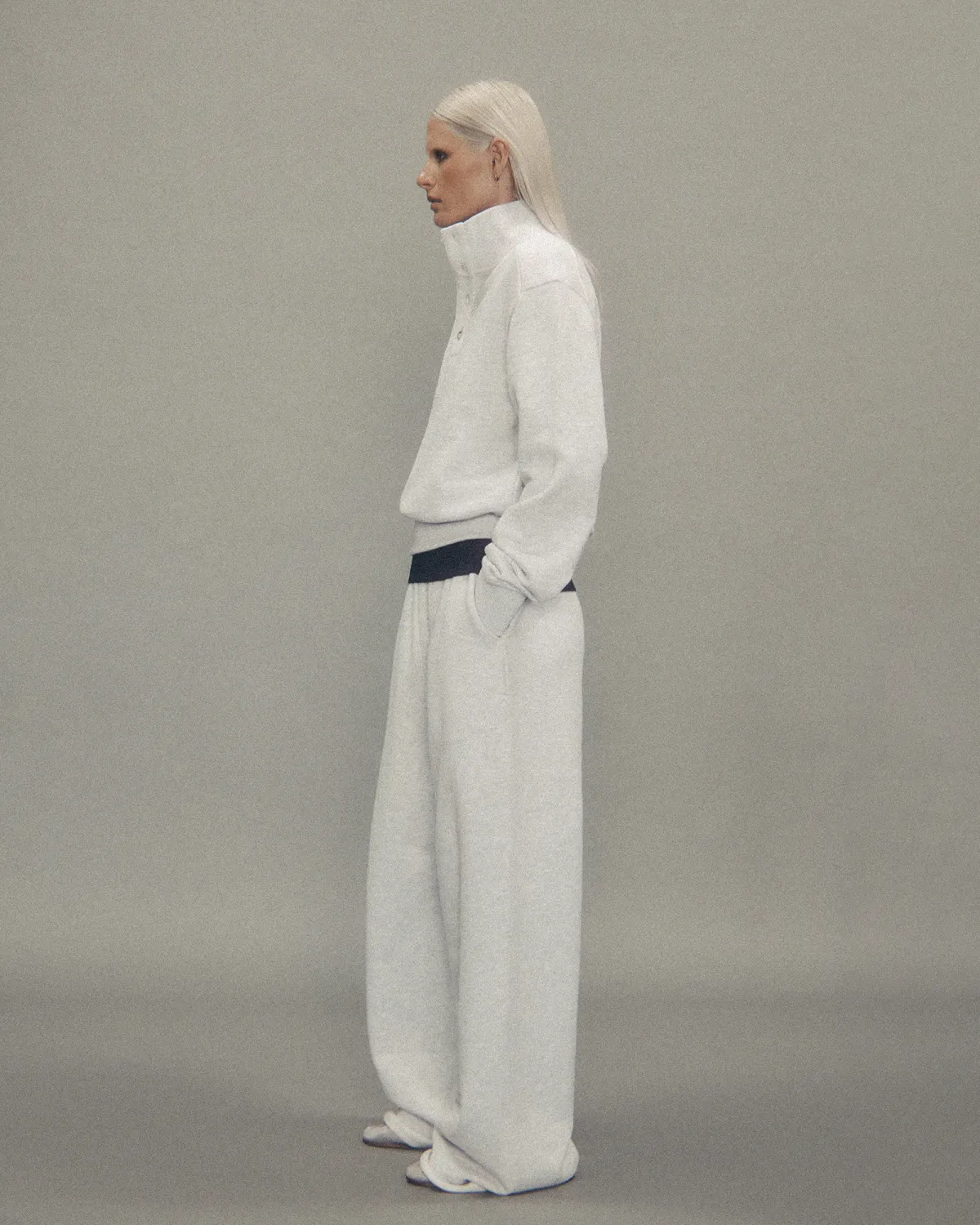 Port Pullover Heather Grey - Image 5