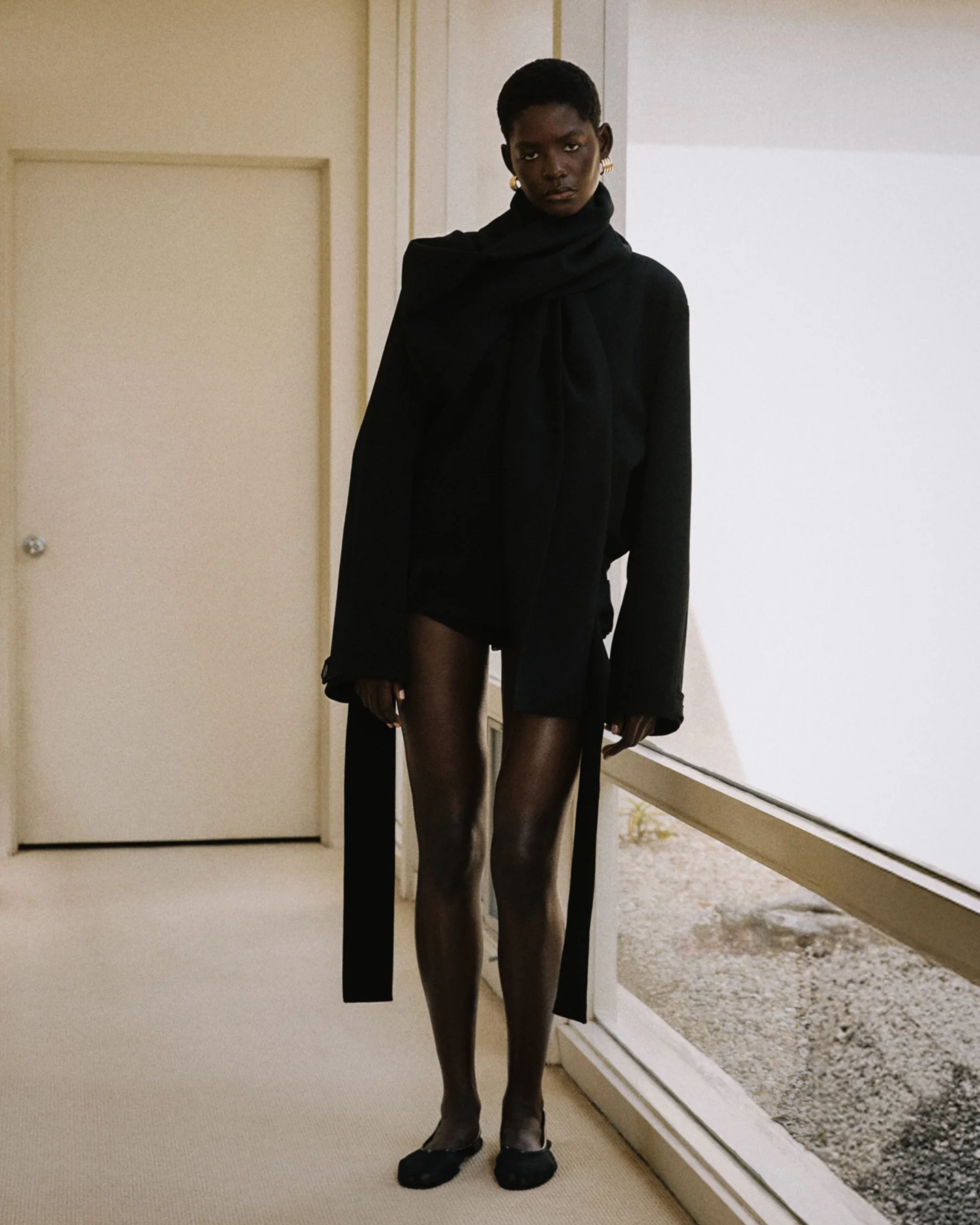 Tether Jacket Black - Image 1