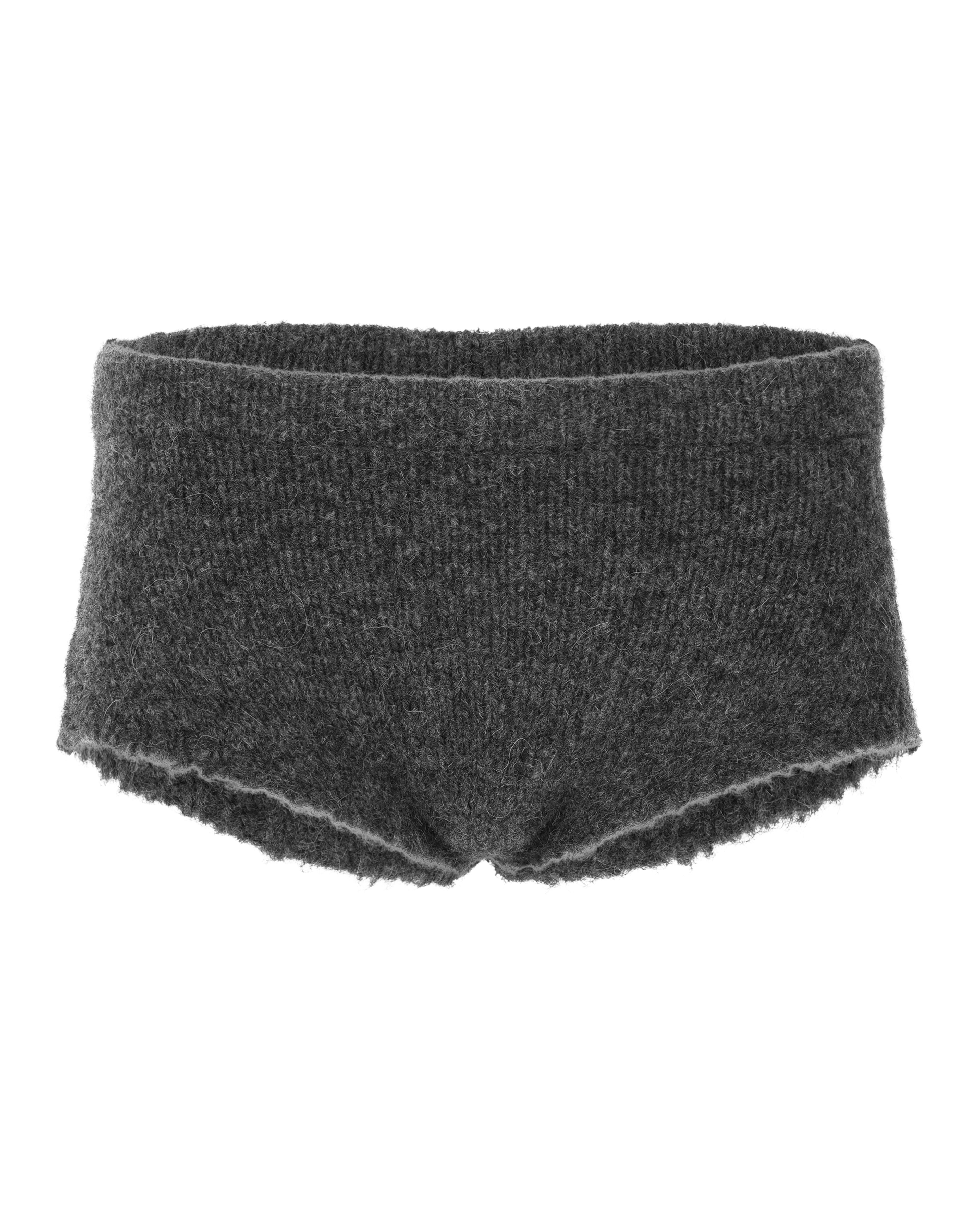 Snug Short Smoke - Image 1