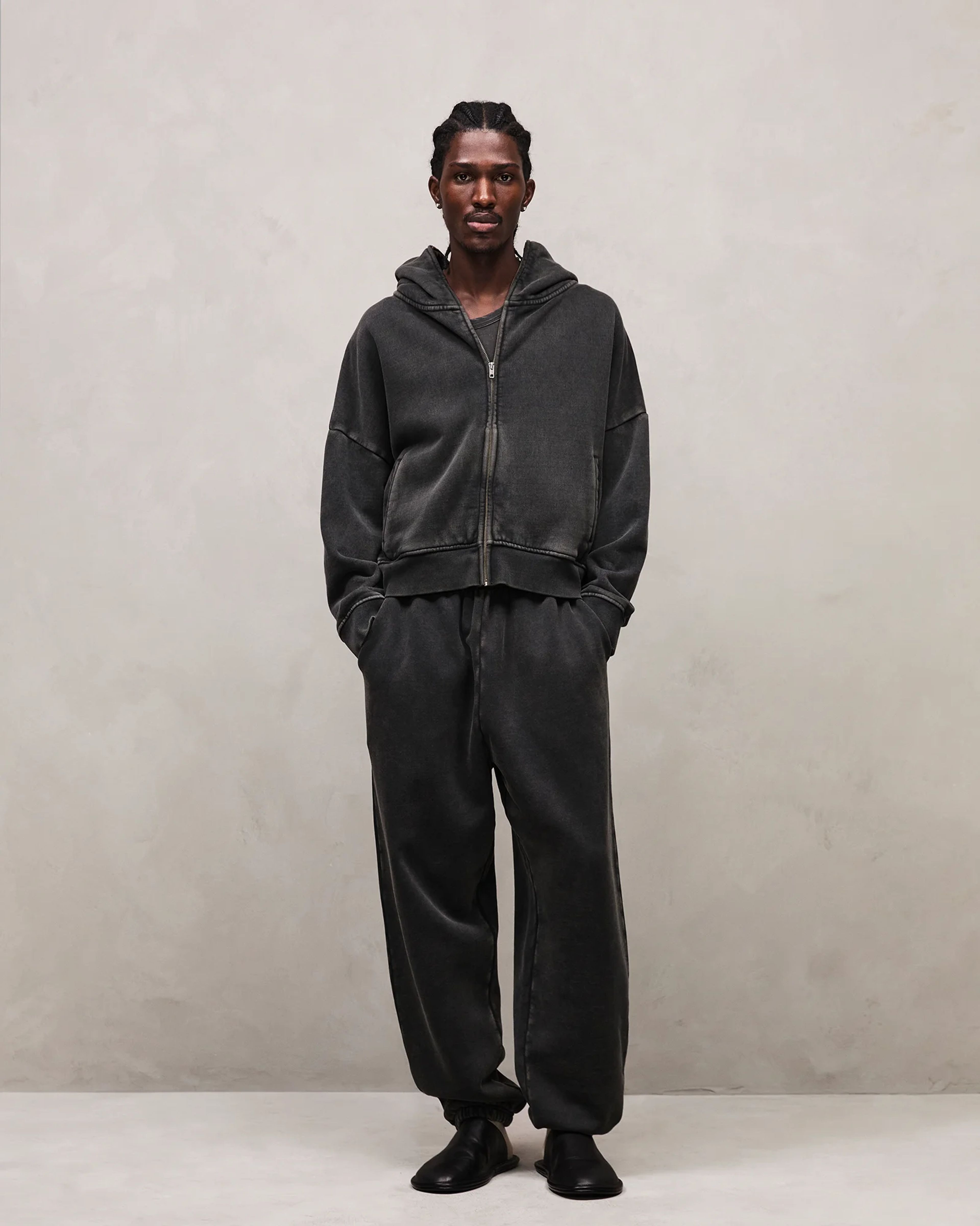 eternal zip washed black - entire studios