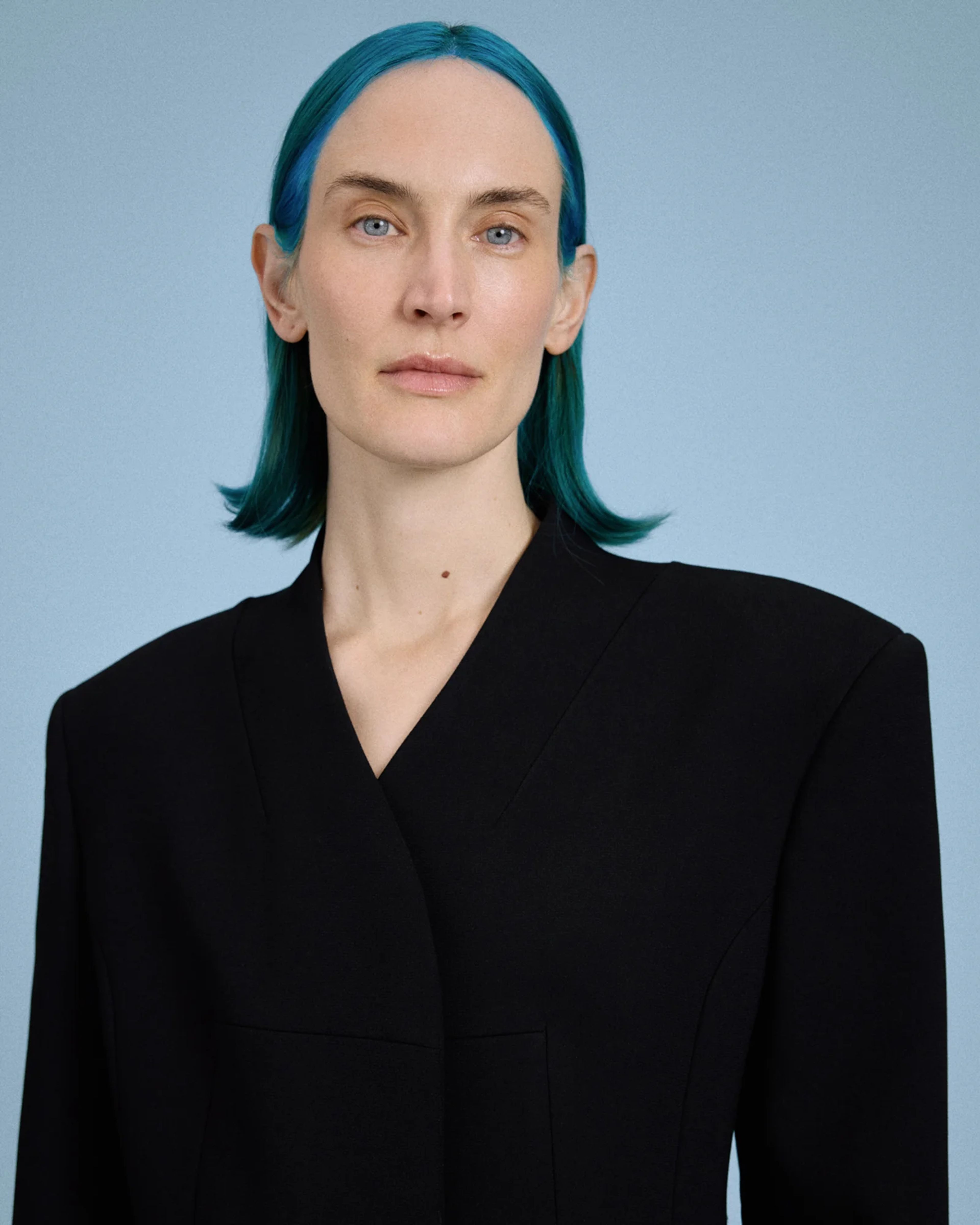 Hourglass Coat Black - Image 6