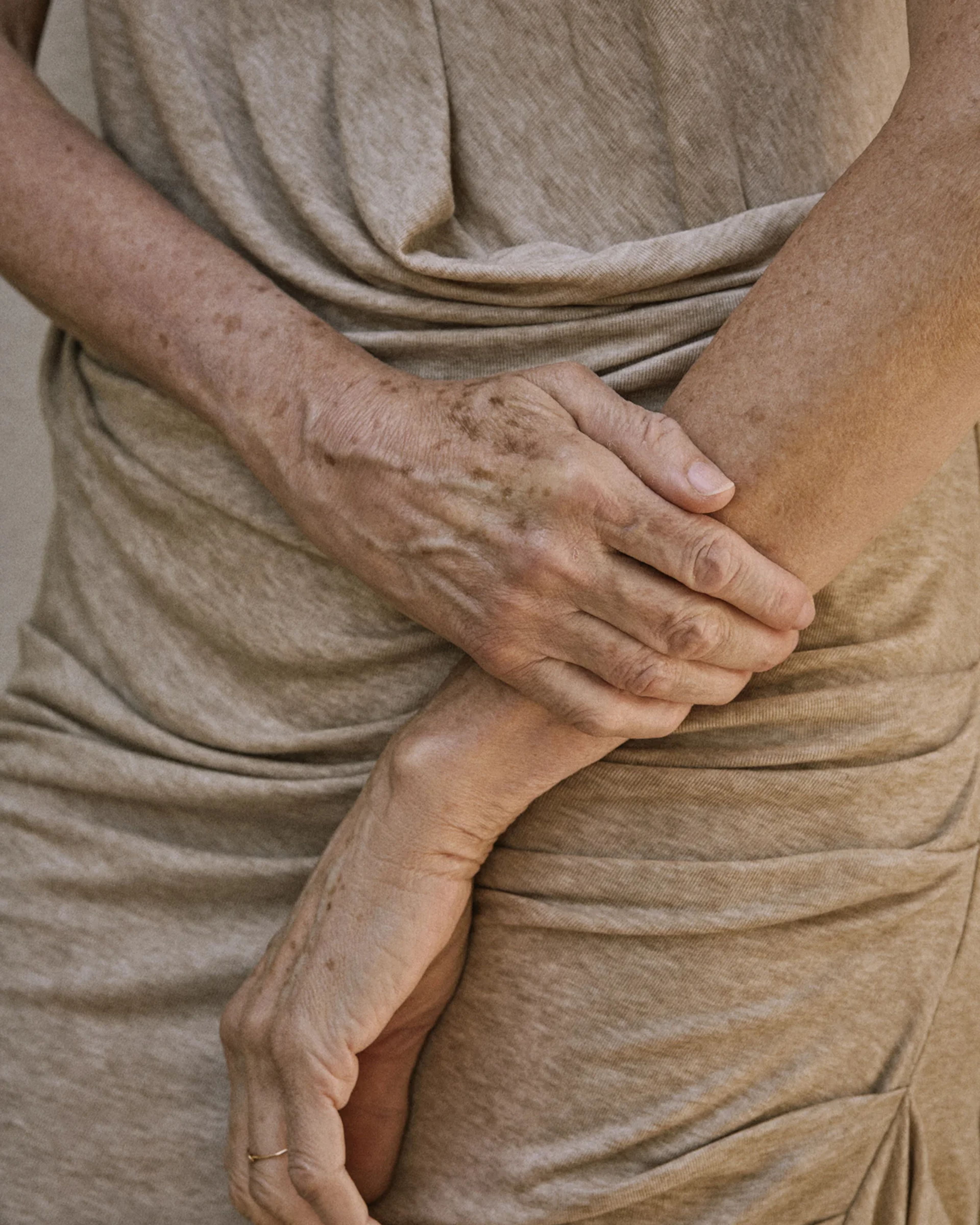 Sleeveless Dalters Dress Fawn - Image 2