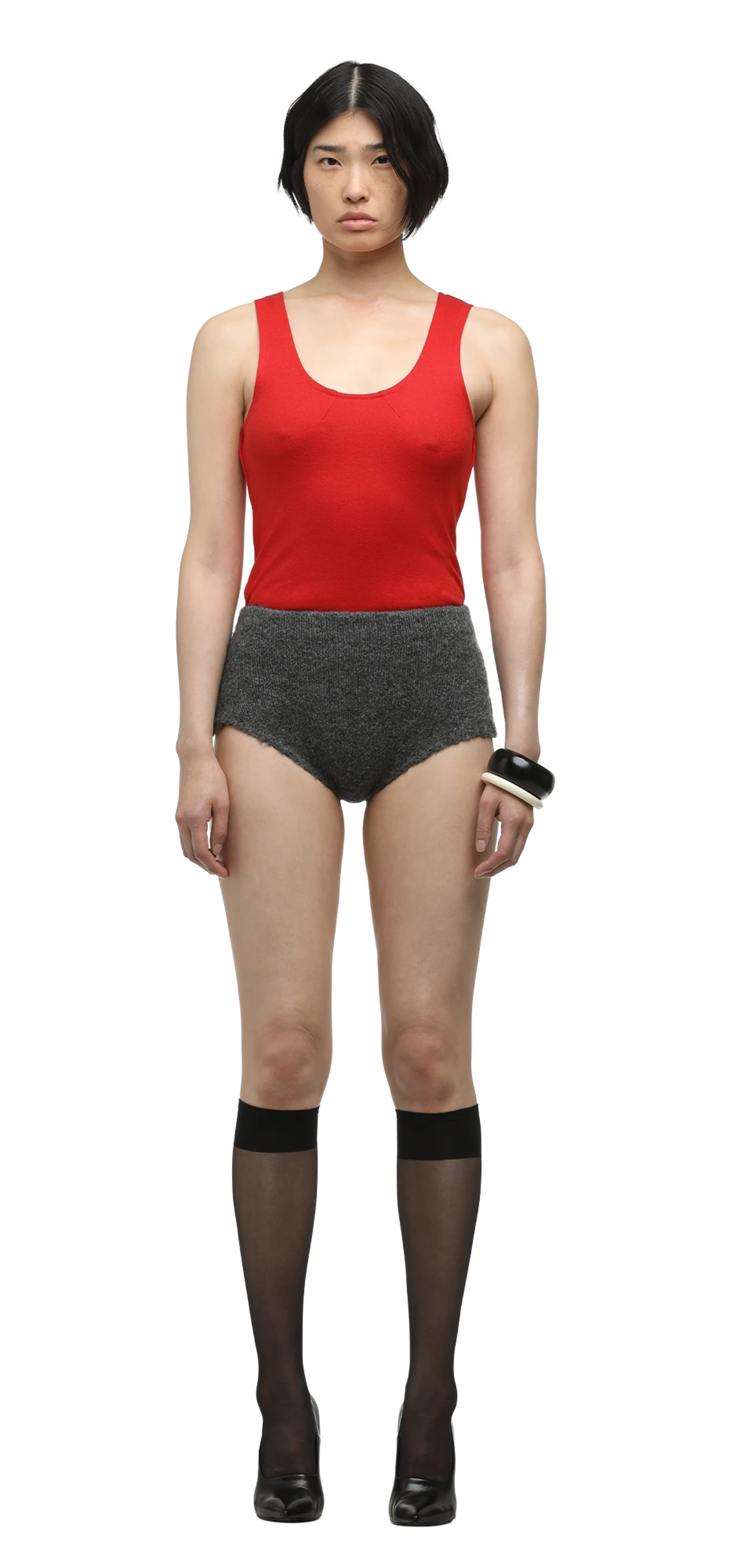 snug-short-smoke character front view