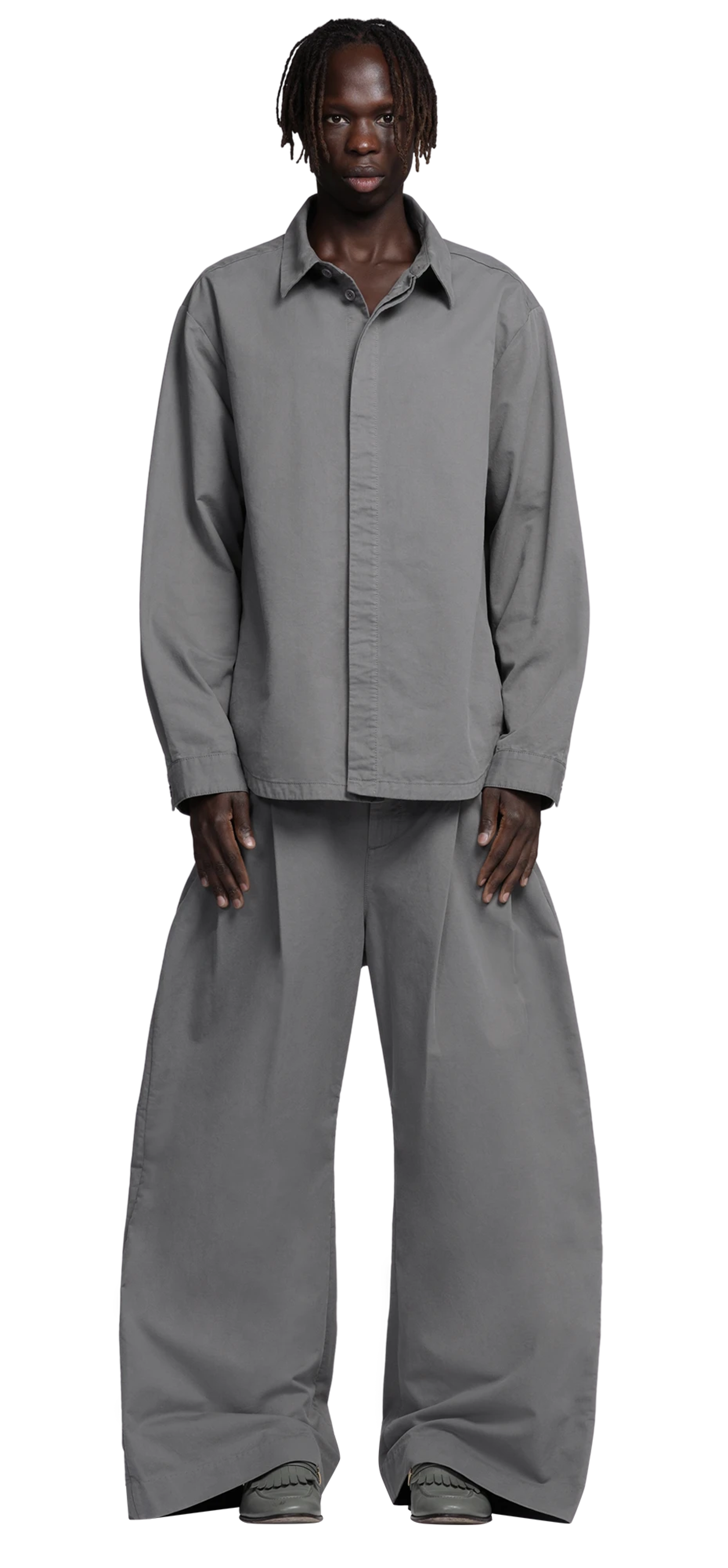 recurrent-shirt-cinder character front view