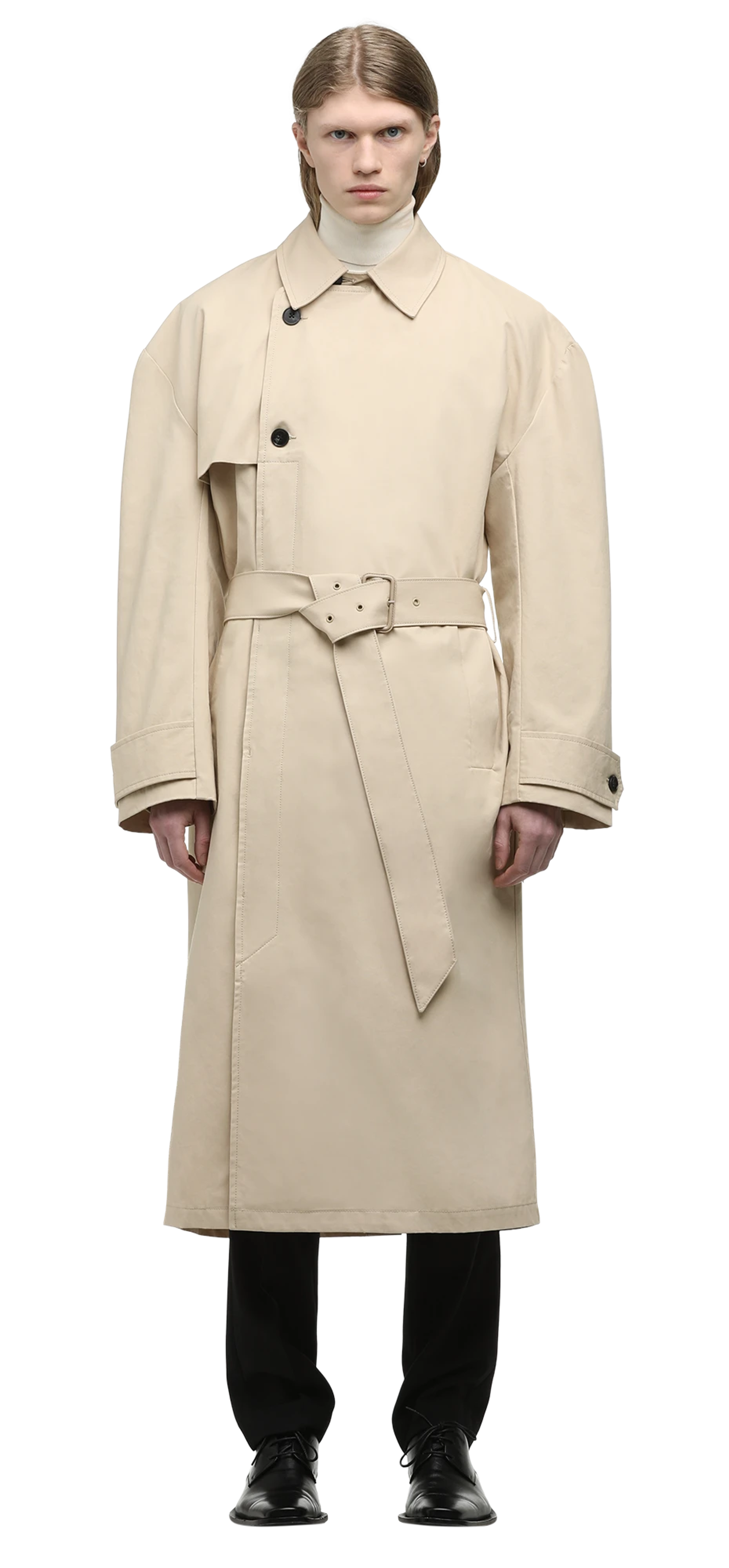 classic-trench-light-sand character front view