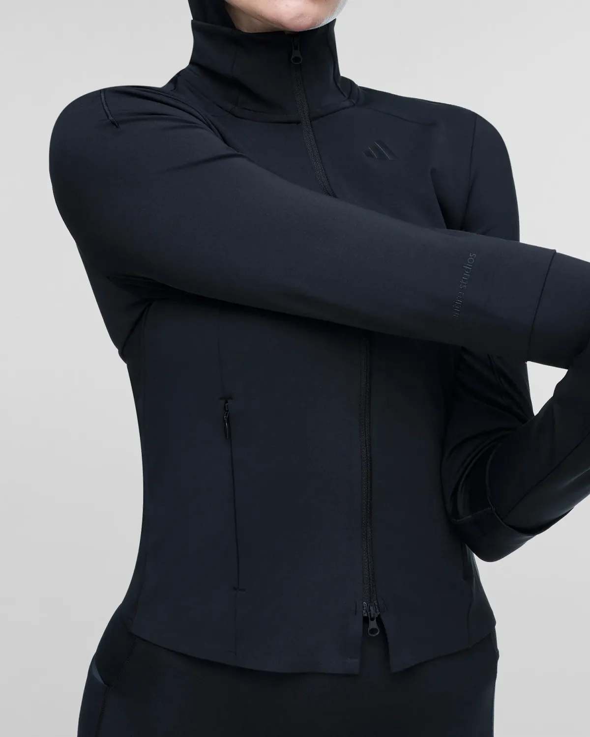 Training Midlayer Black - Image 3