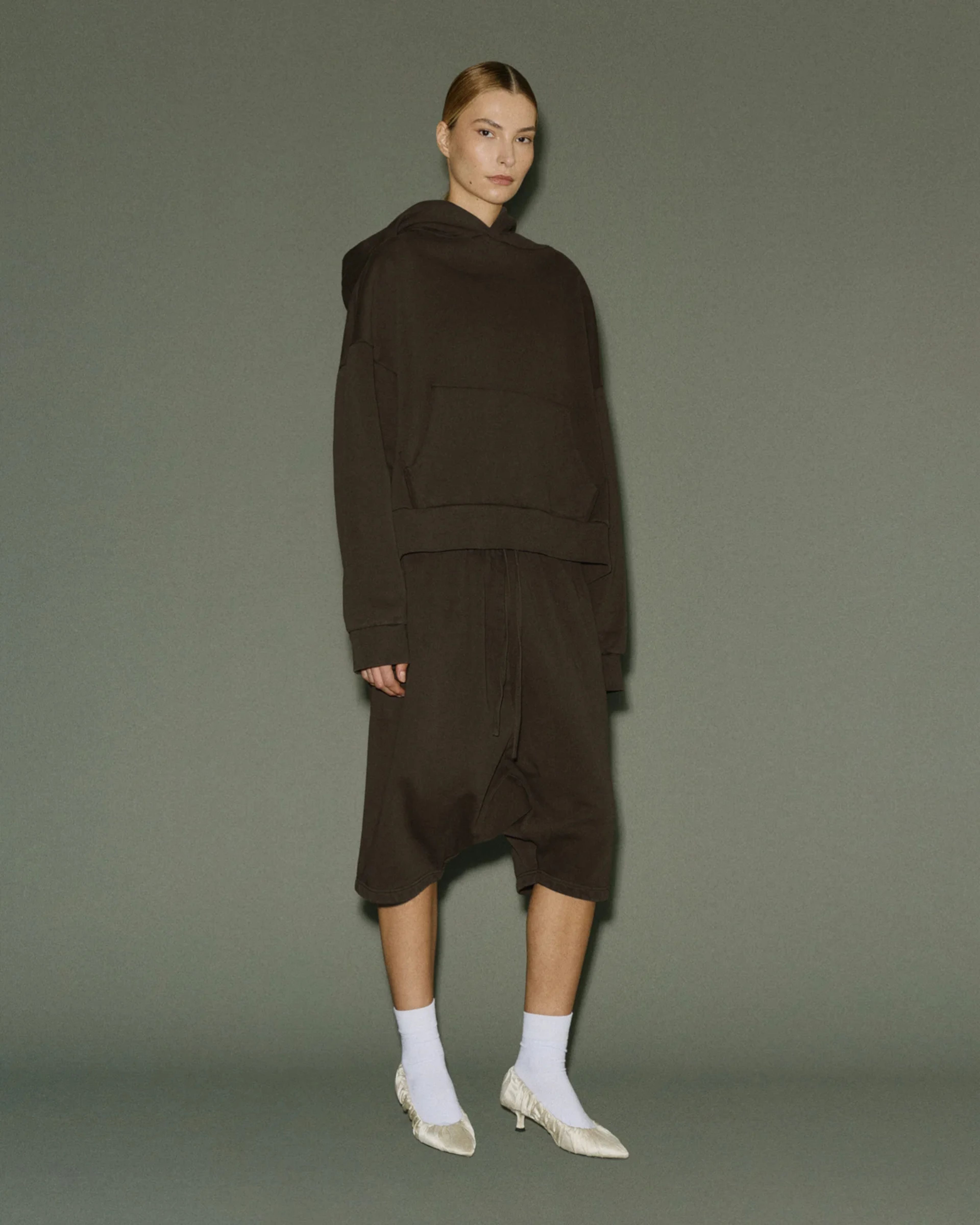 Drop Short Brunette - Image 2