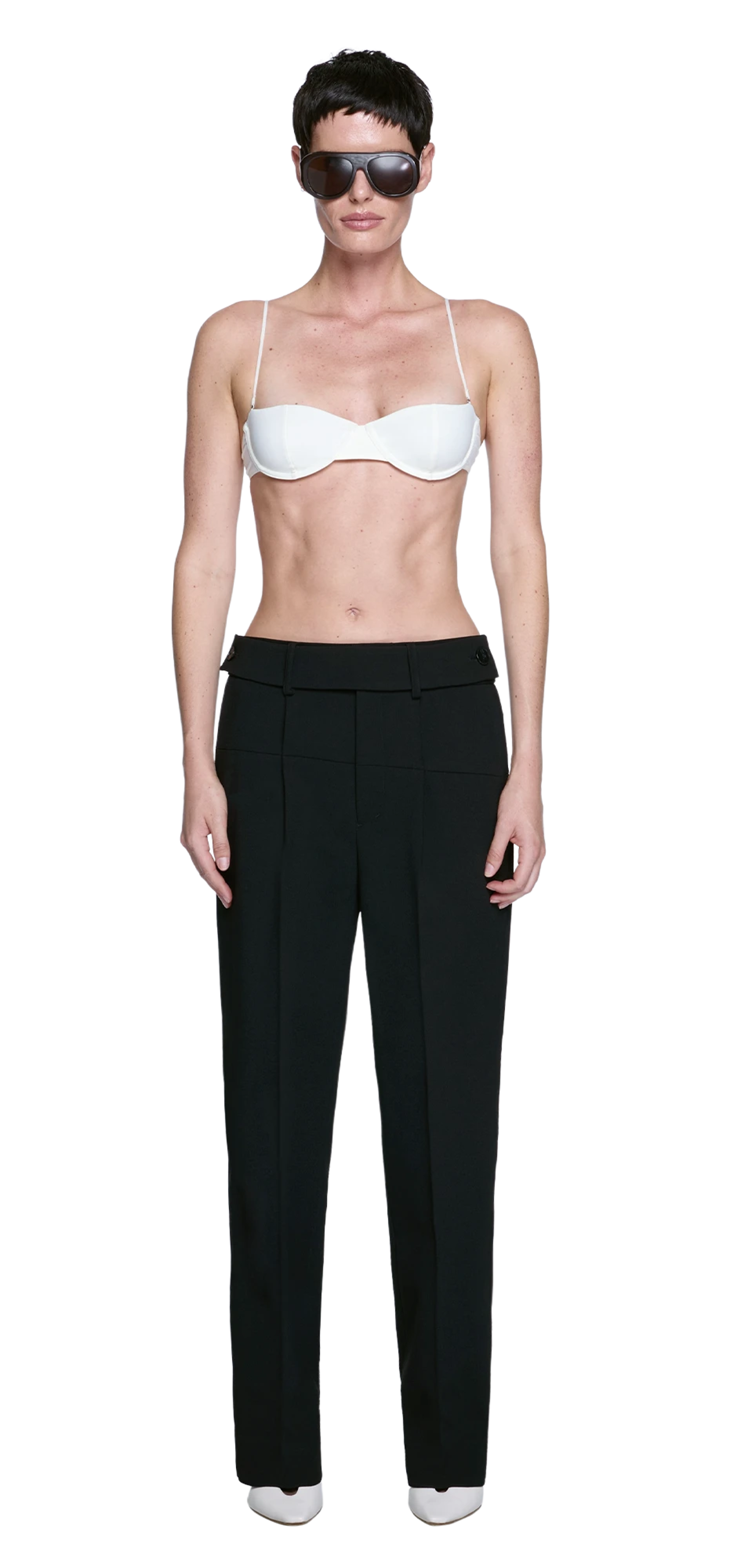 avenue-trouser-black character front view