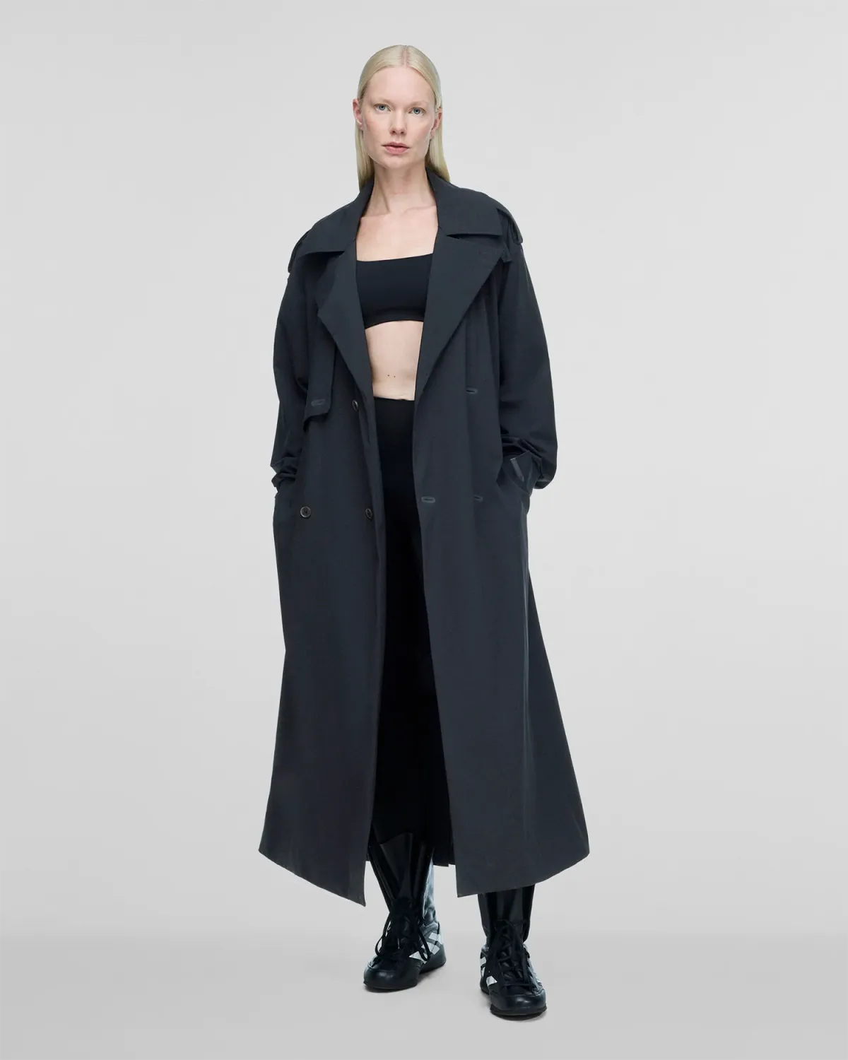 Uniform Trenchcoat Black - Image 10