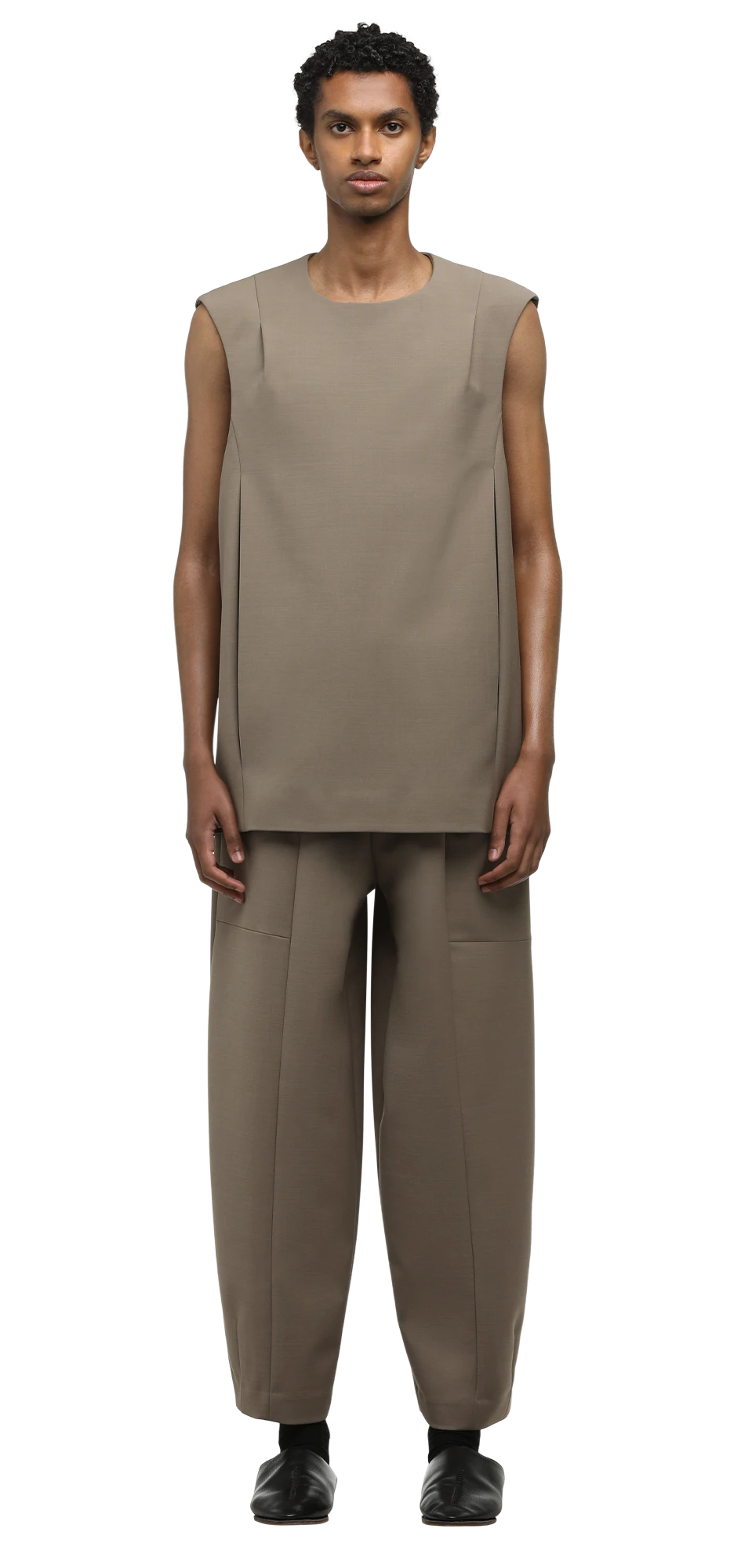 structured-tank-camel character front view