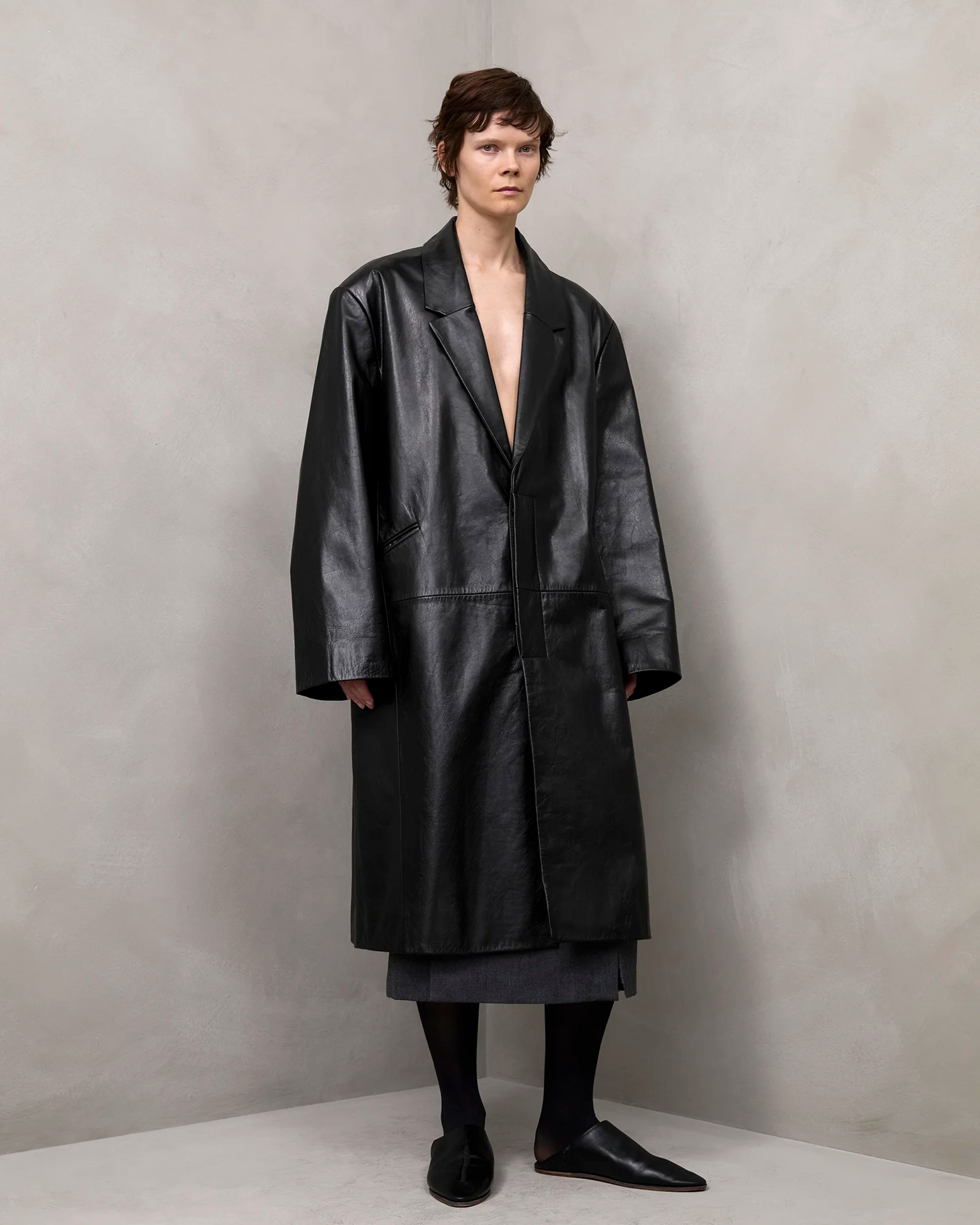 Single Breasted Leather Coat Black Leather - Image 3