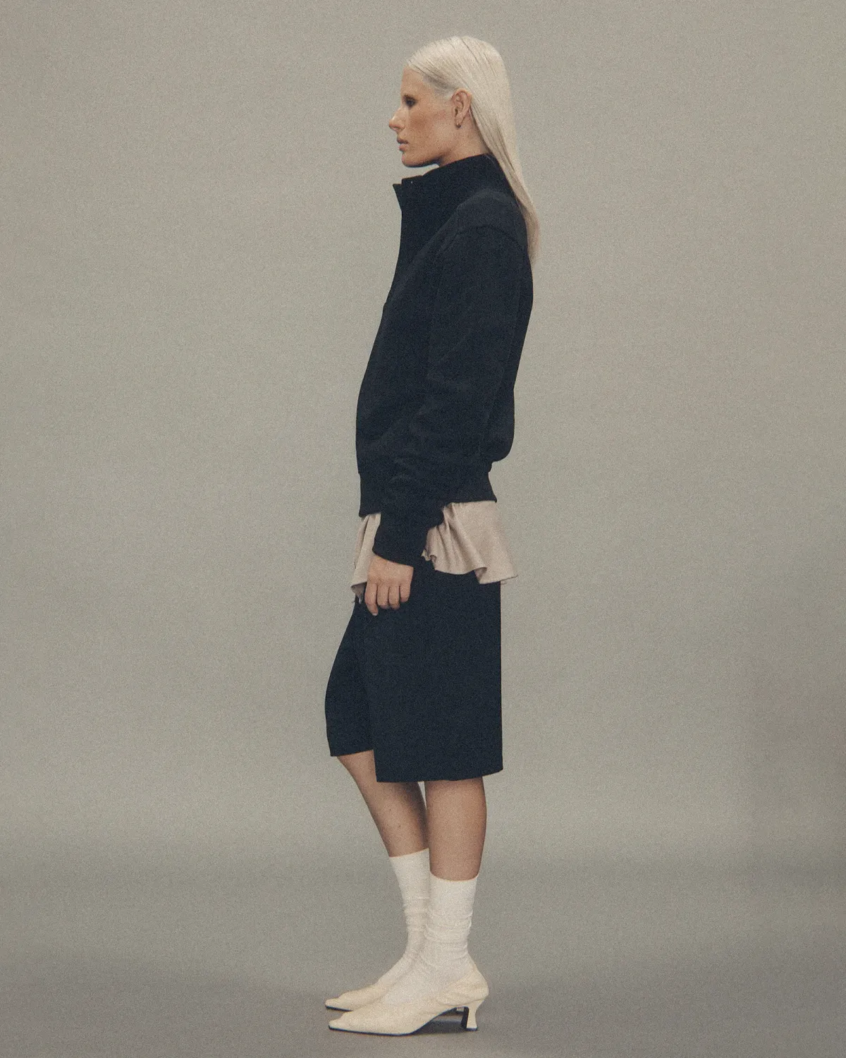 Port Pullover Black - Image 2