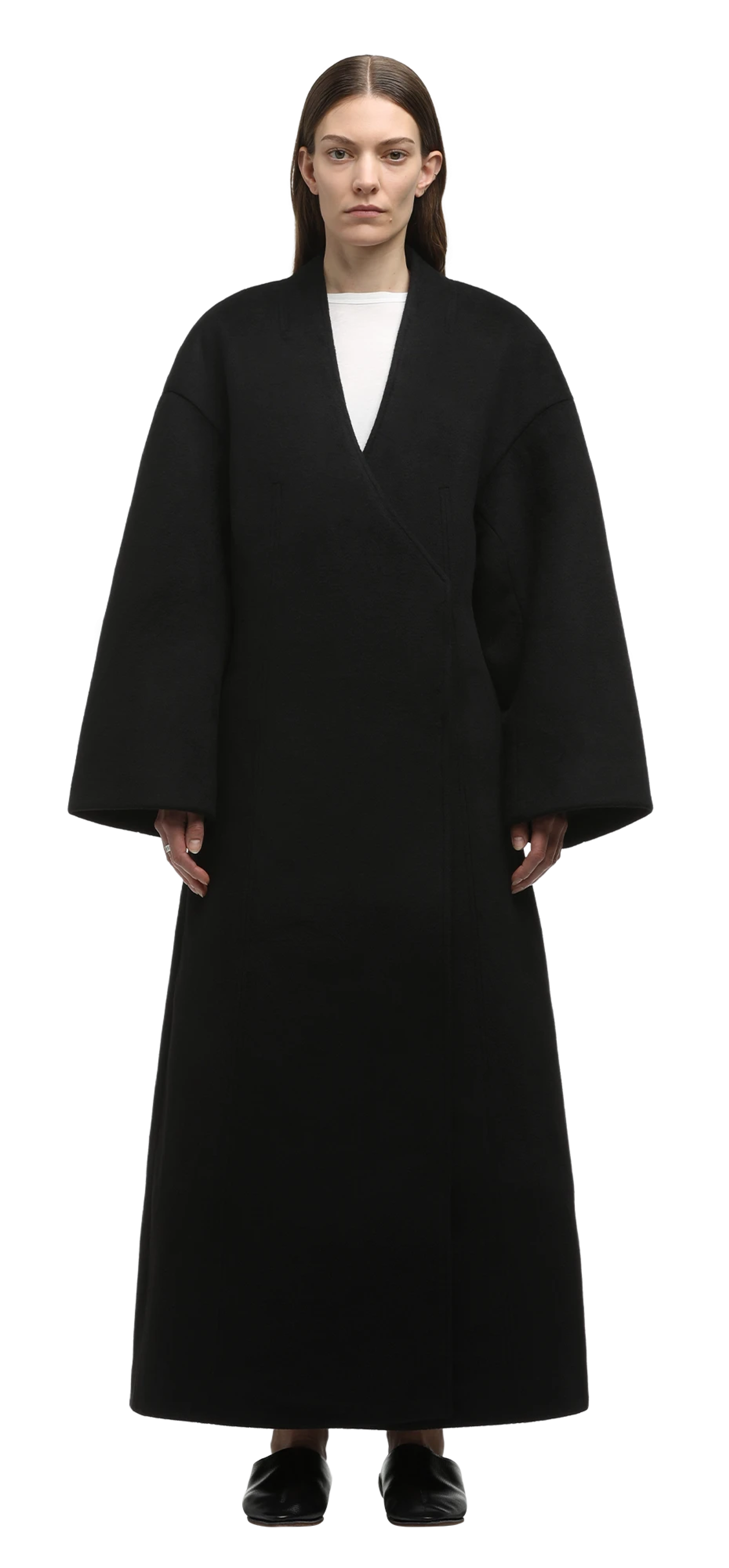 rondo-coat-black character front view