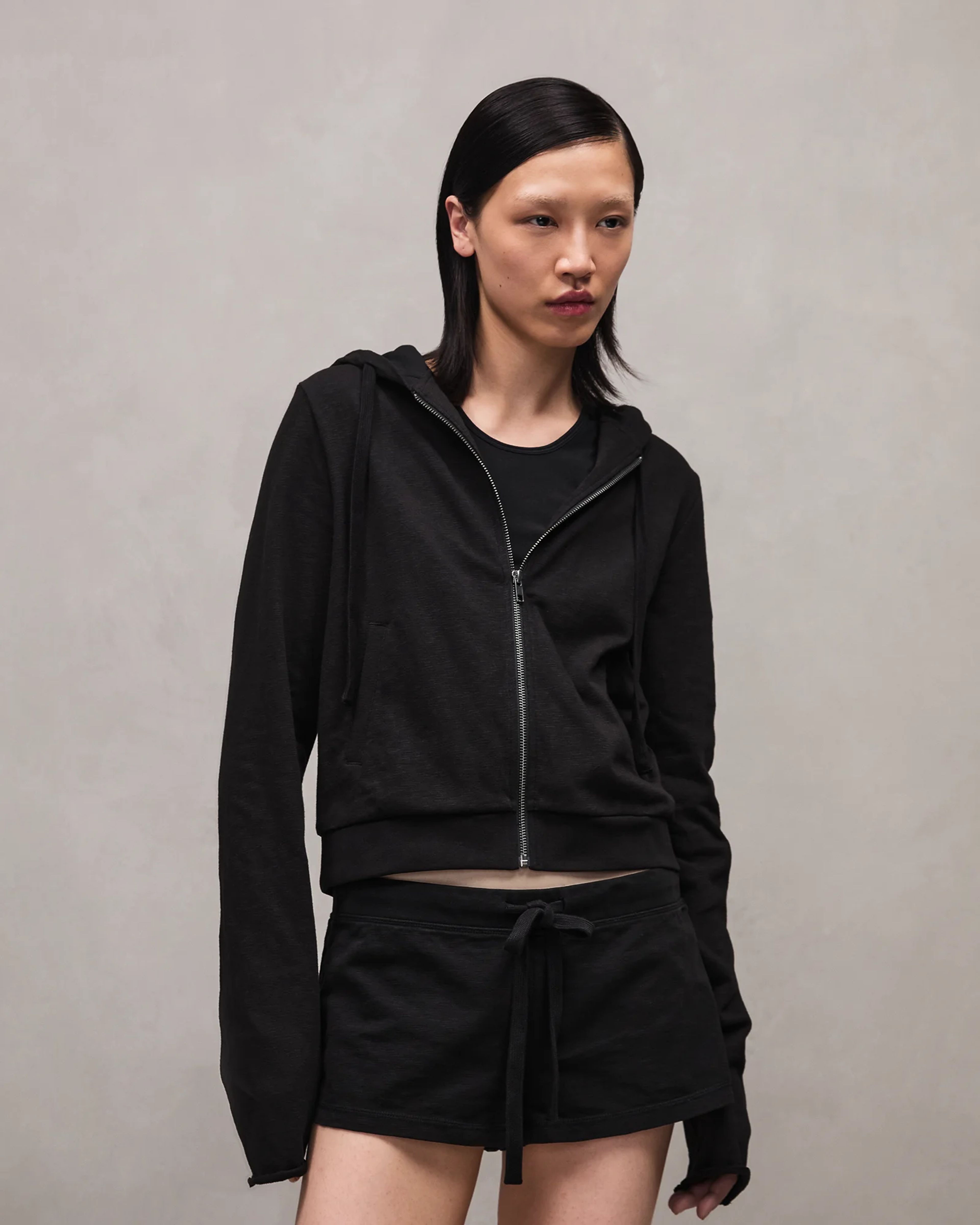 Lightweight Cropped Zip Up Black - Image 2