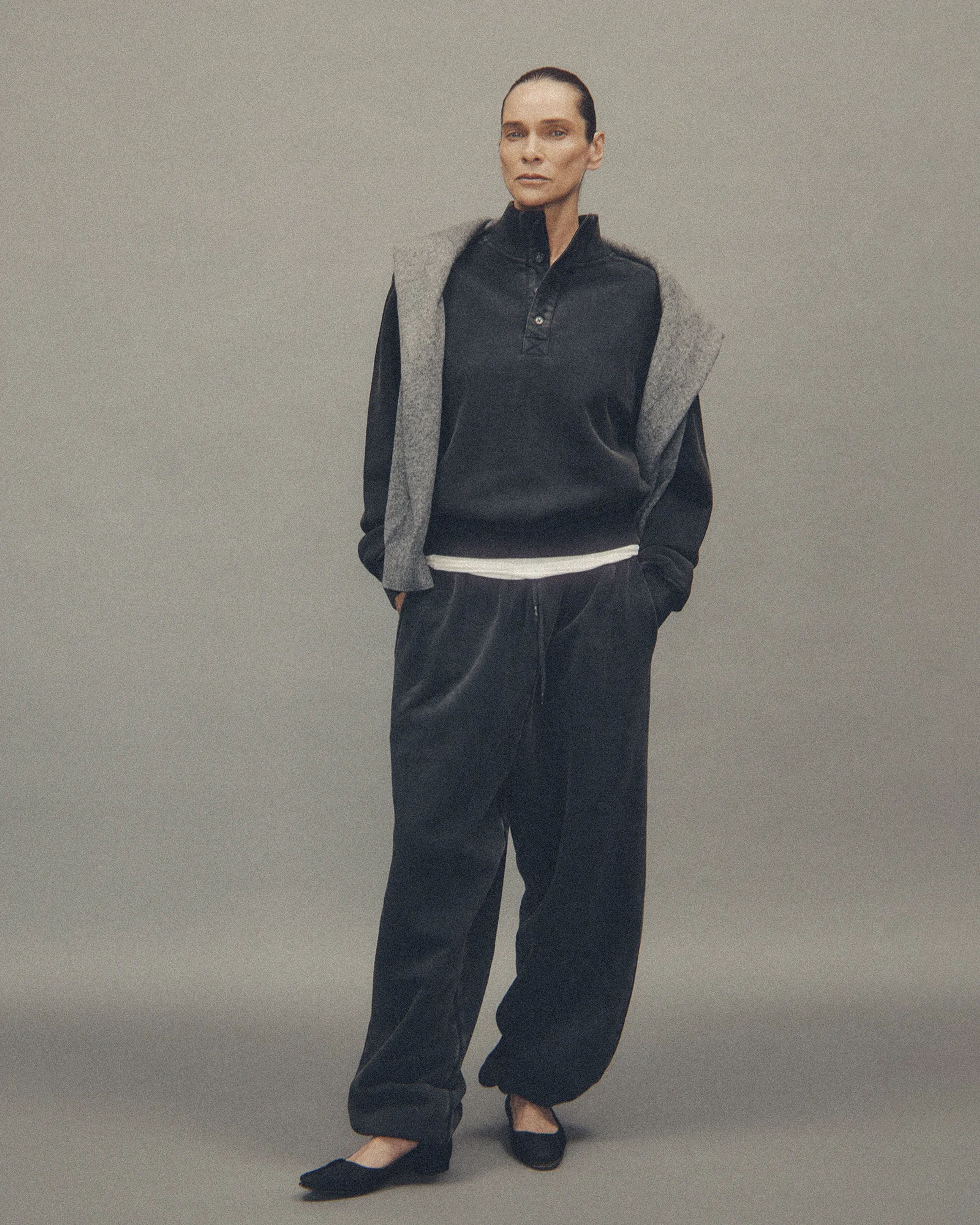 Port Pullover Washed Black - Image 1