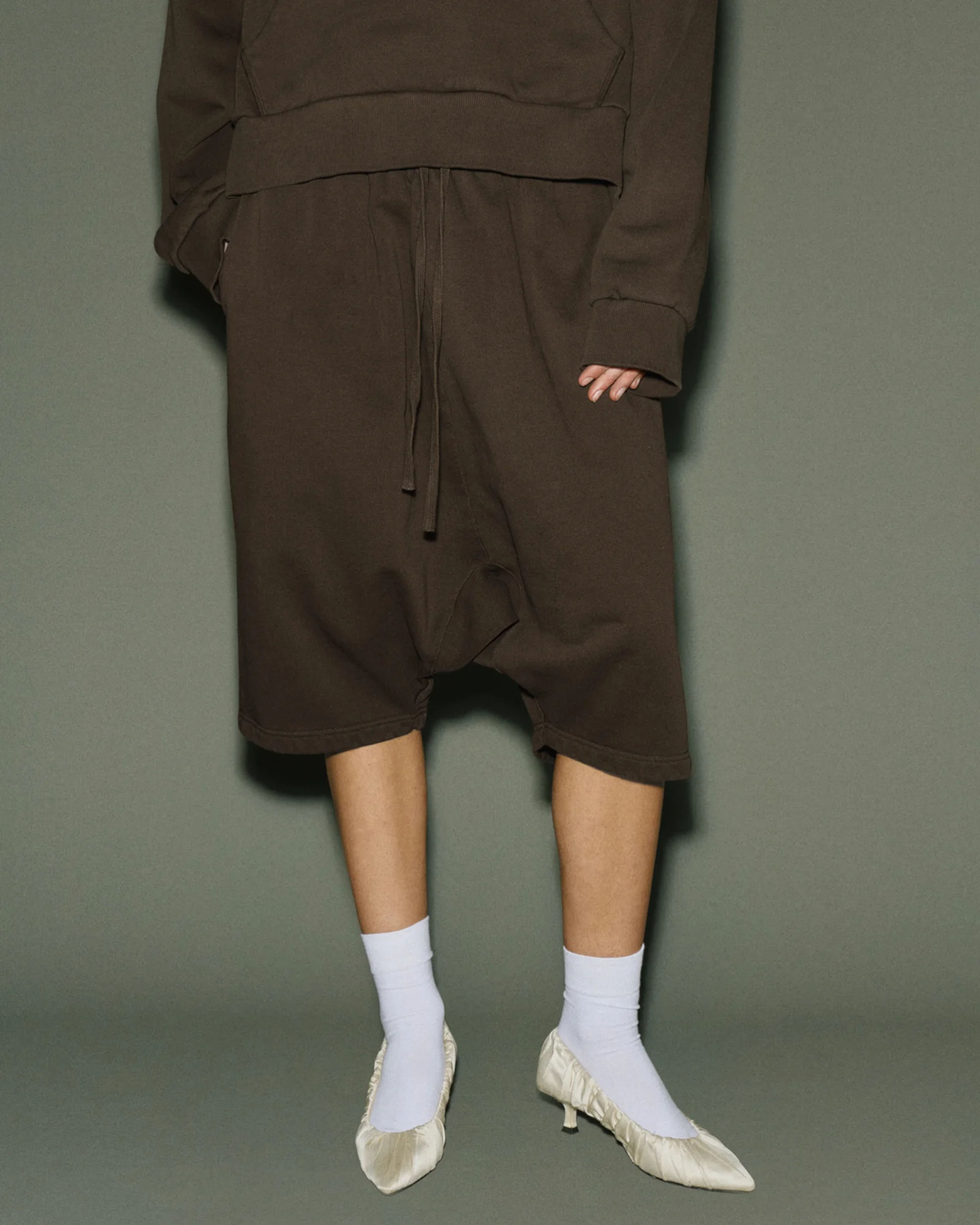 Drop Short Brunette - Image 3