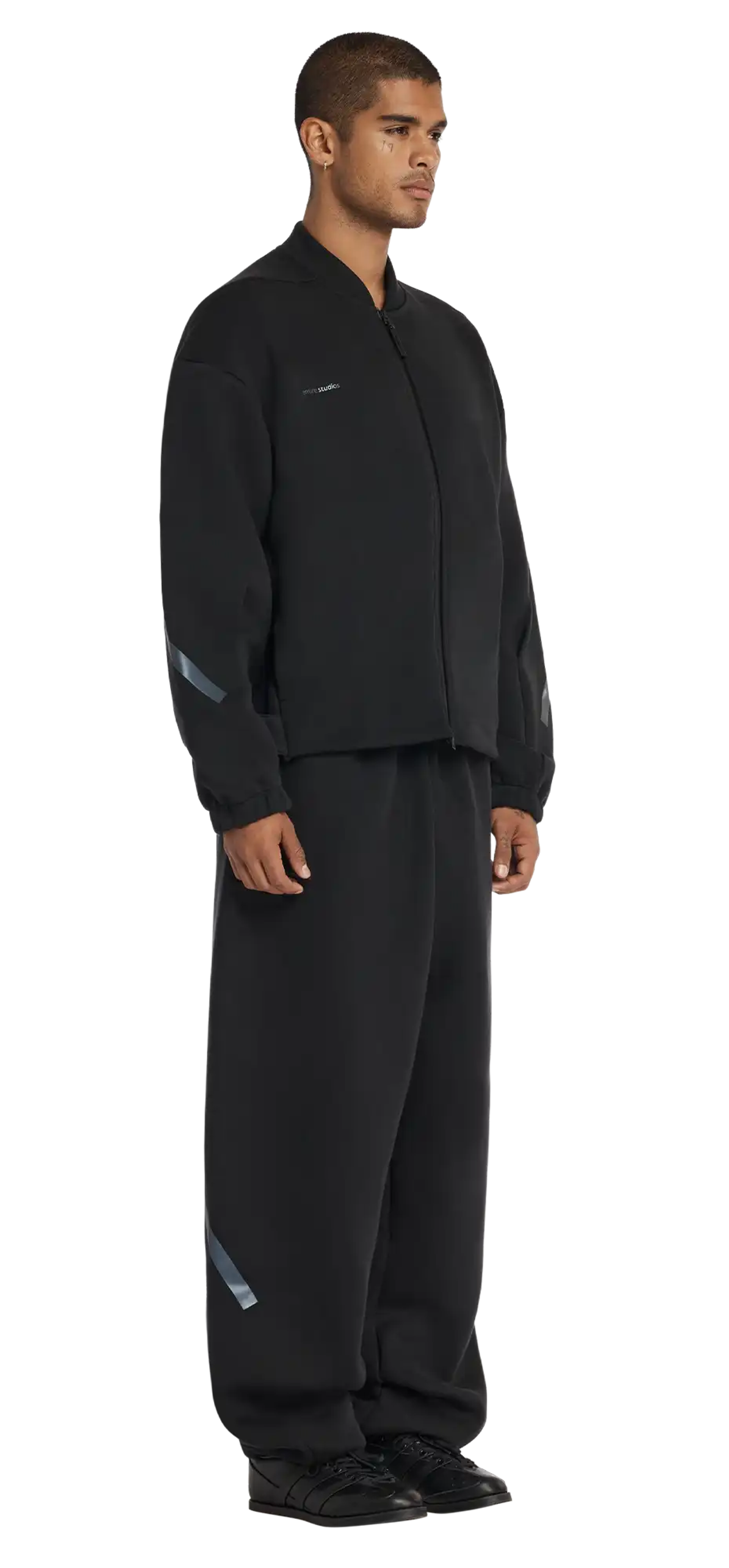 z.n.e. full zip knit black - entire studios