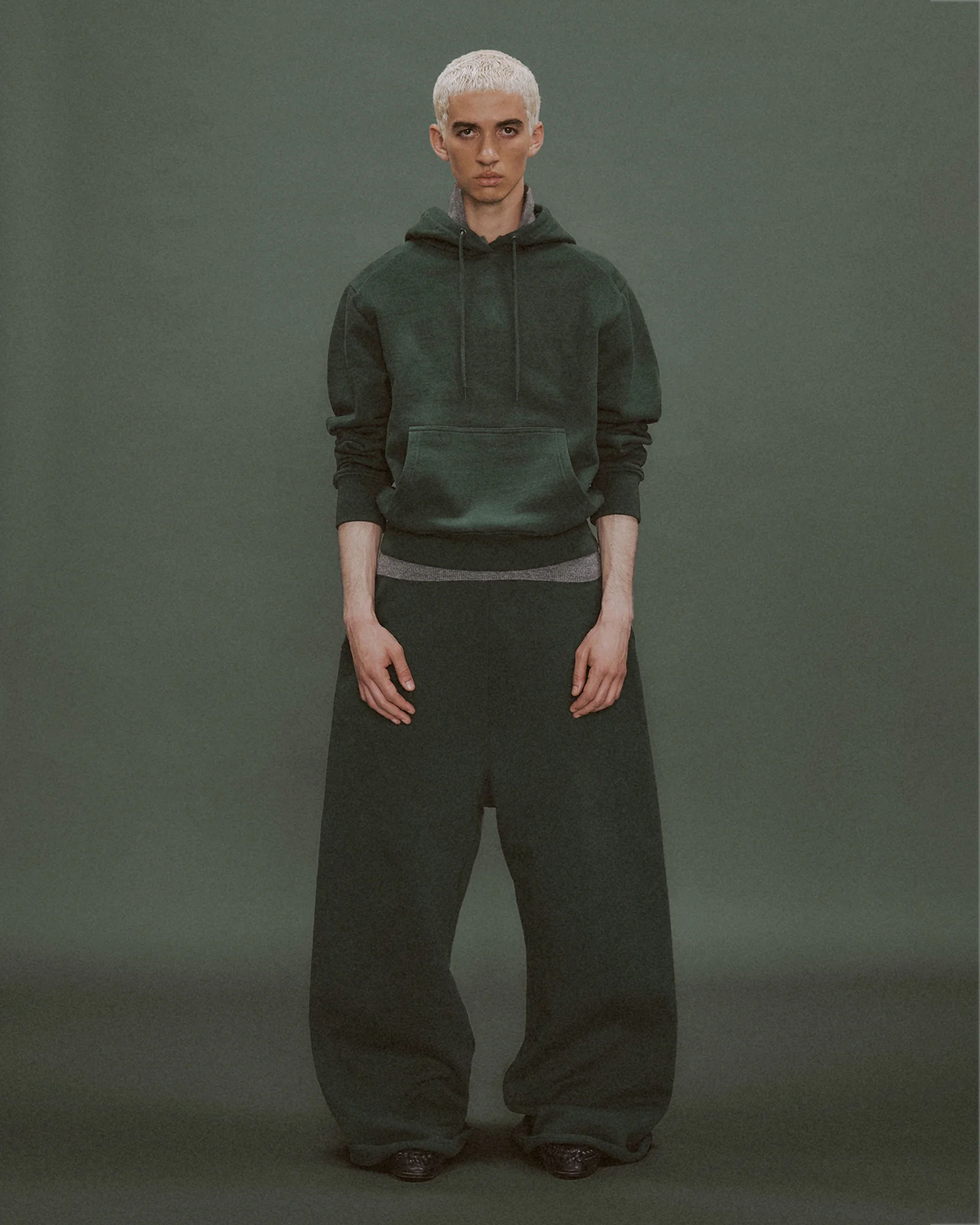 Full Sweatpant College Green - Image 1