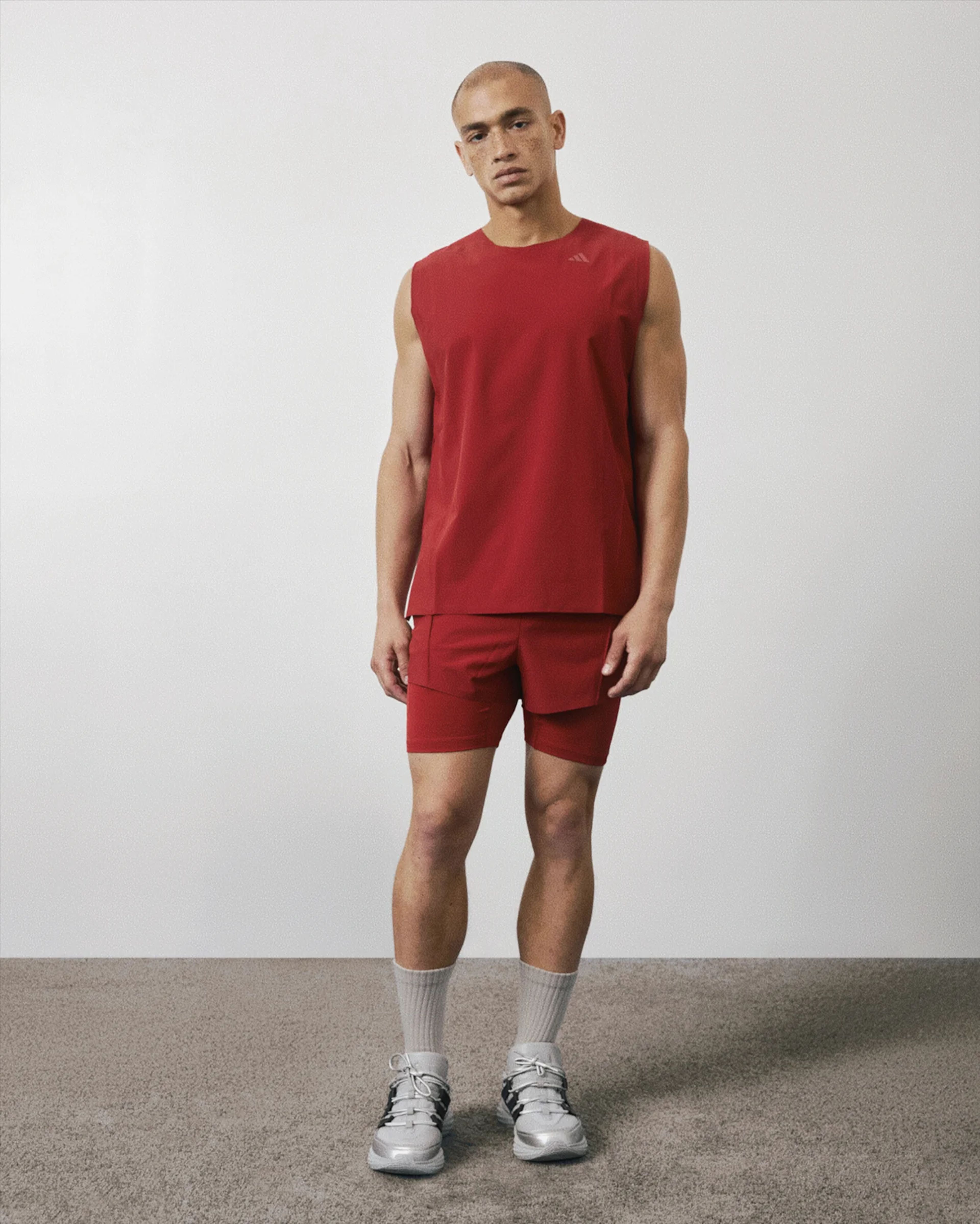 D4T Training 2in1 Shorts Active Maroon - Image 9