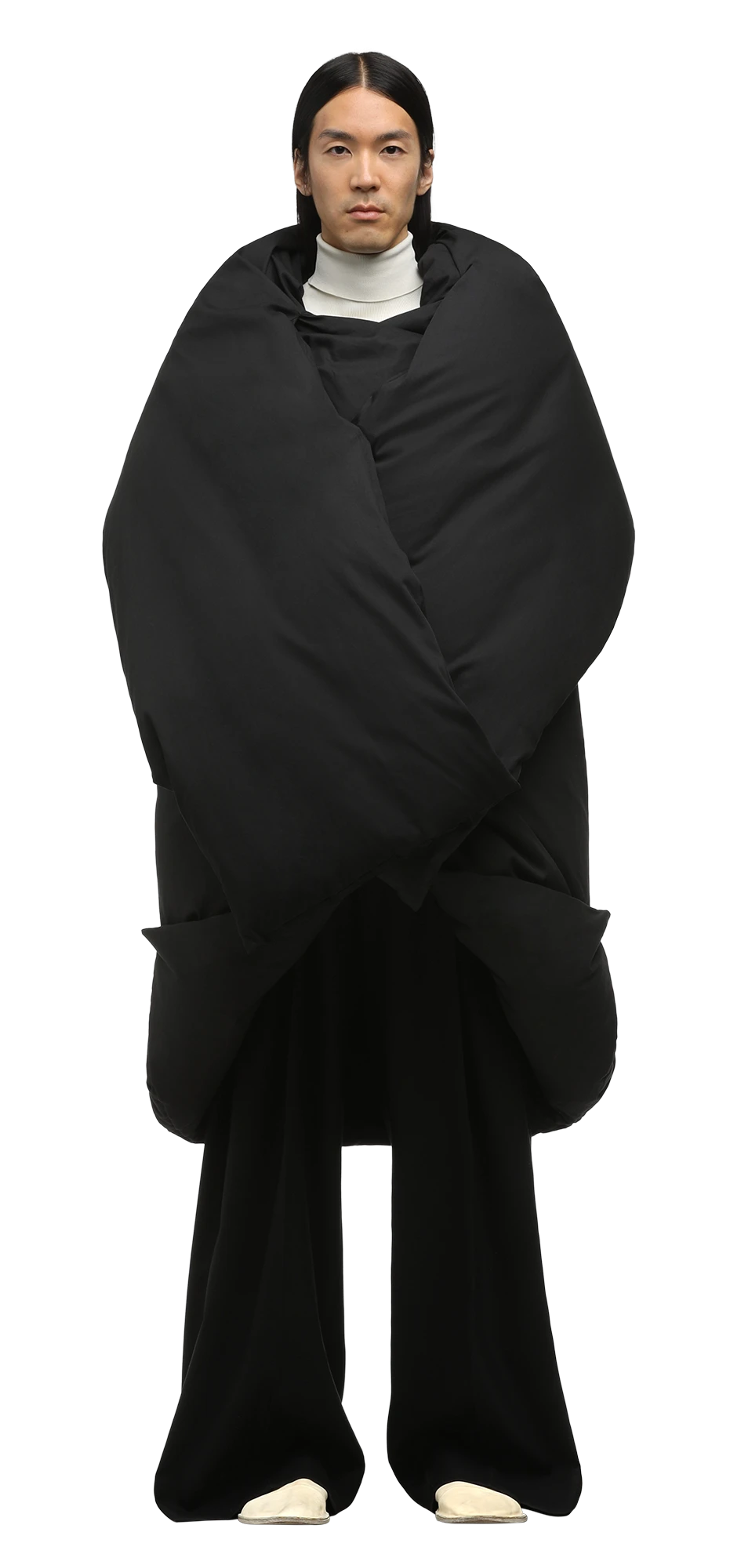 doona-coat-black character front view