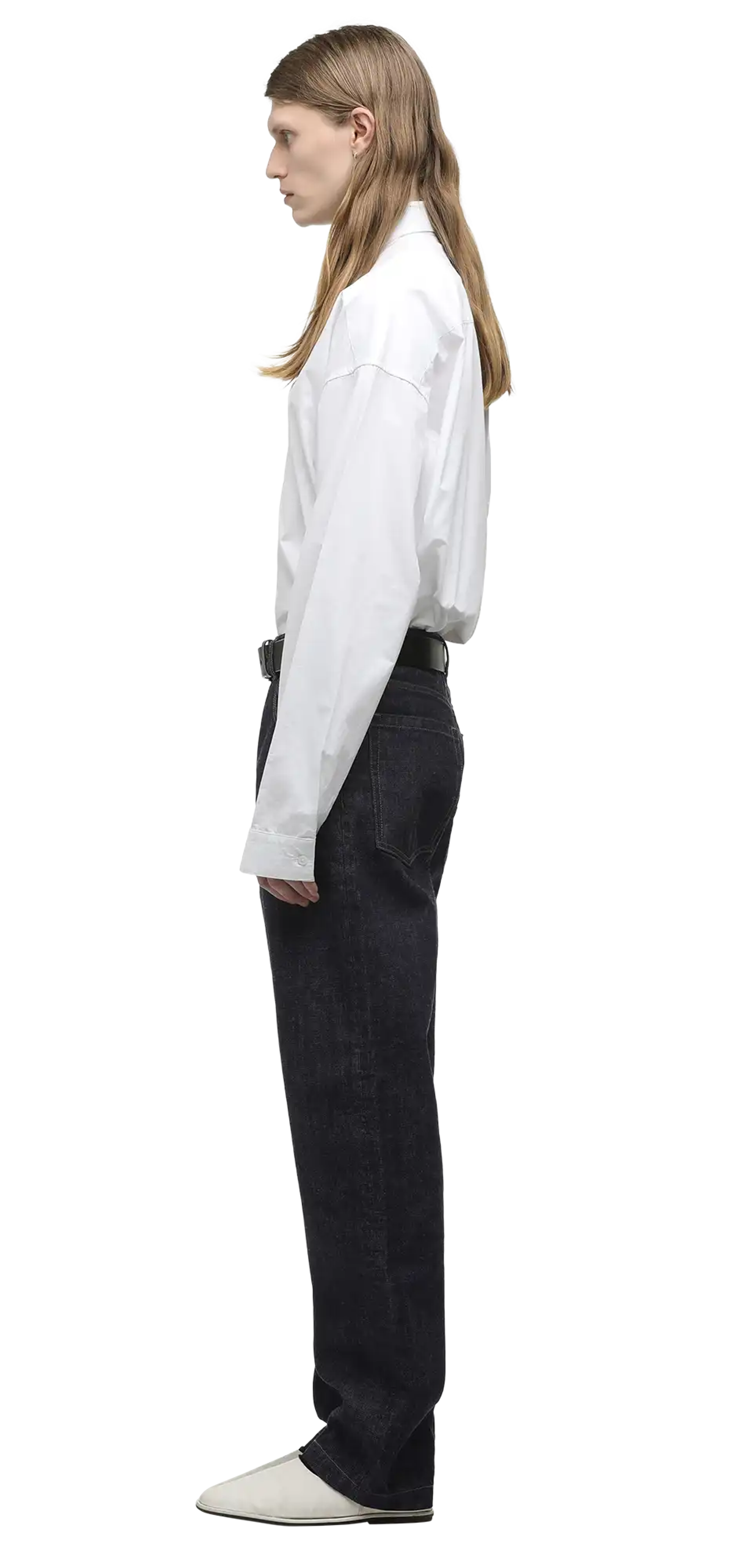 regular-jean-raw-indigo character left view