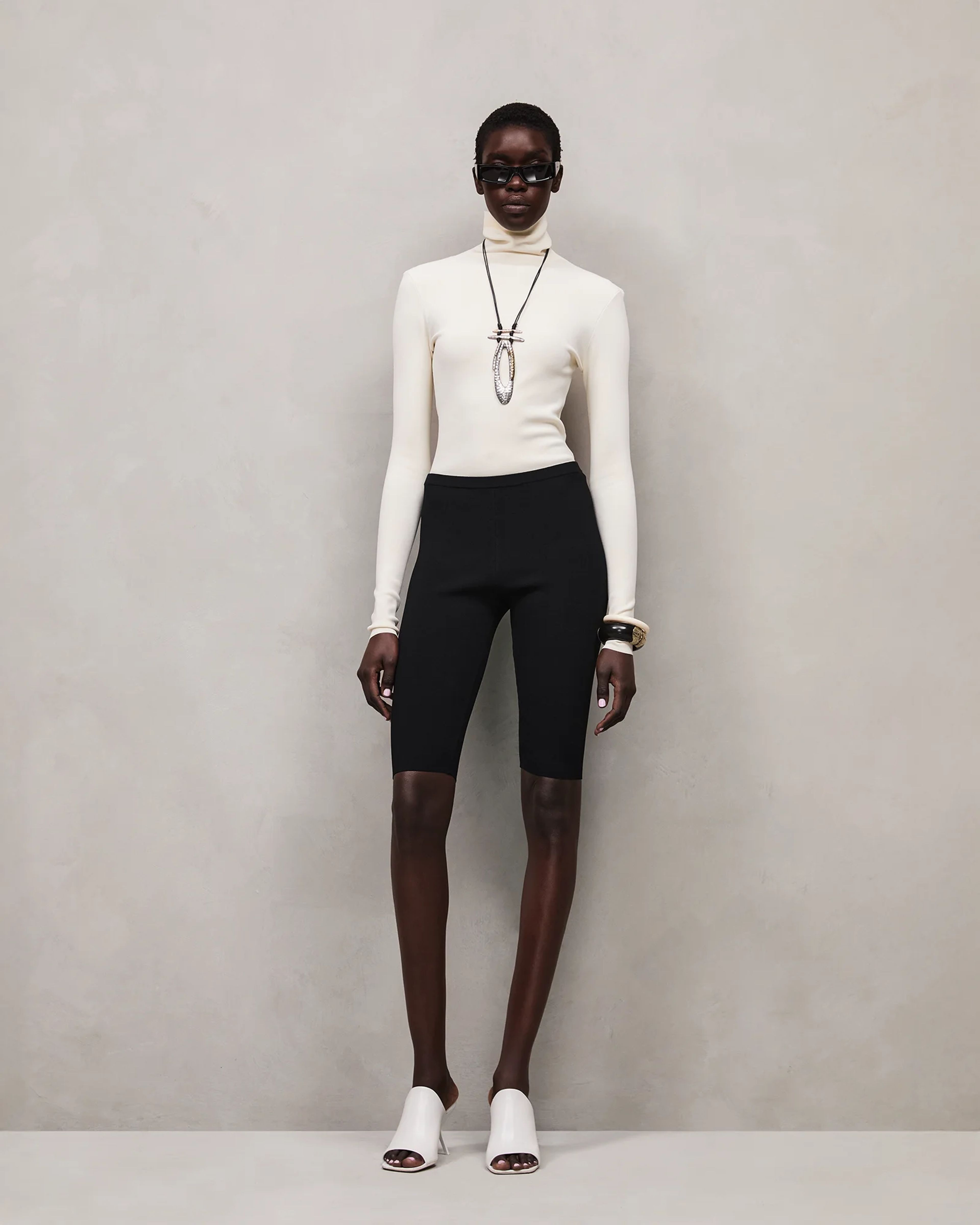 turtleneck-bodysuit-off-white photo model