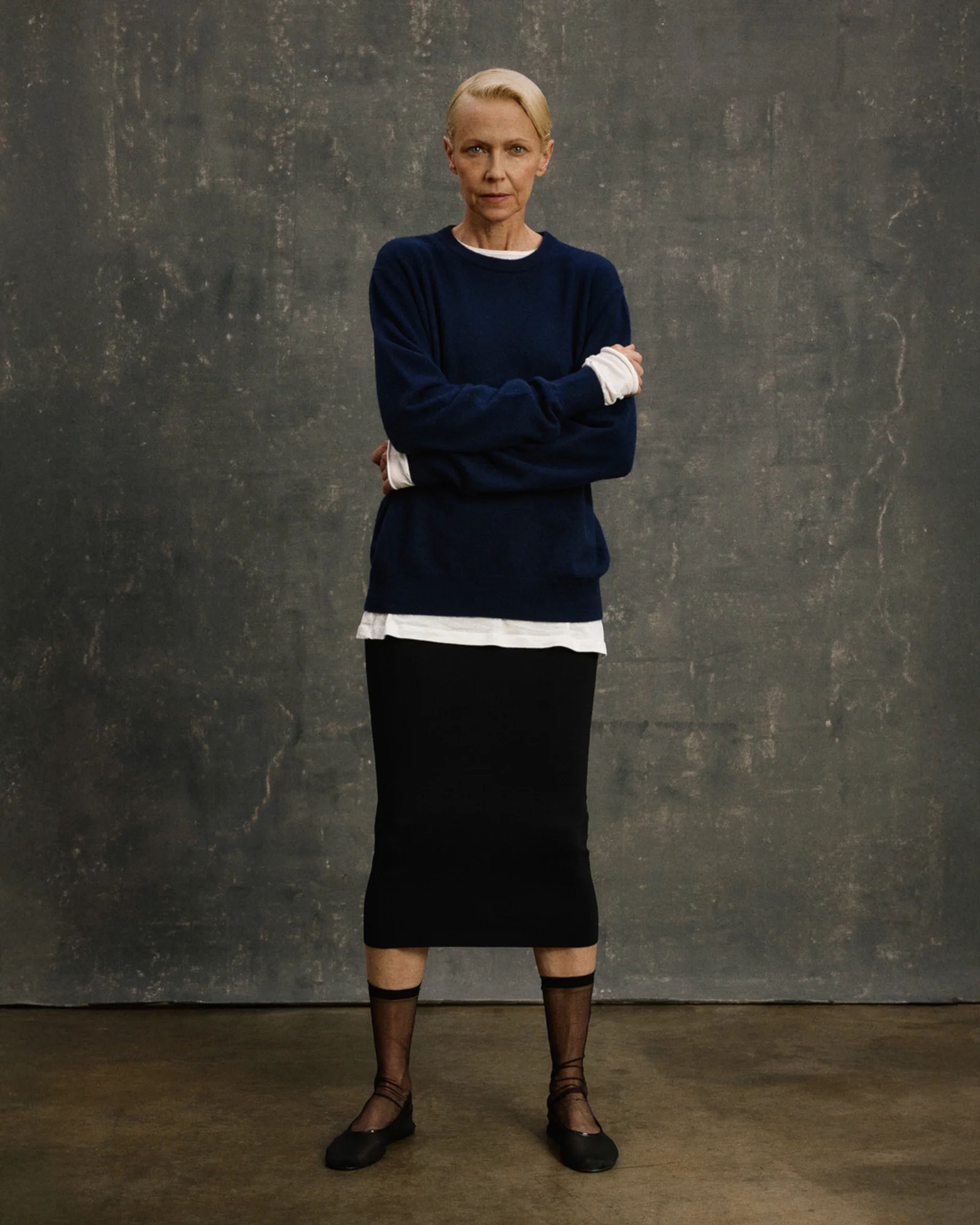 Knit Cashmere Crewneck Navy - Image 4