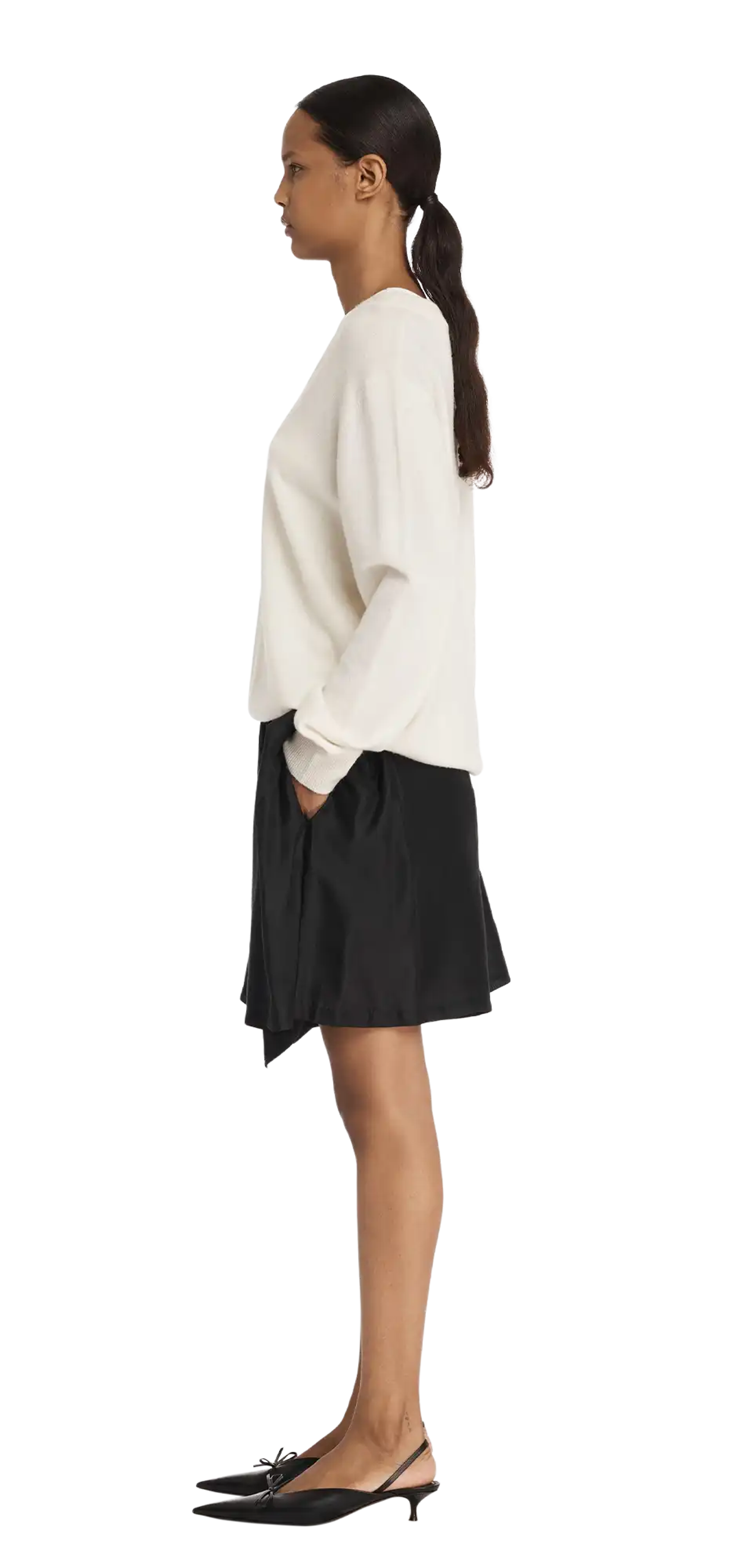 fluid-shorts-casual-black character left view