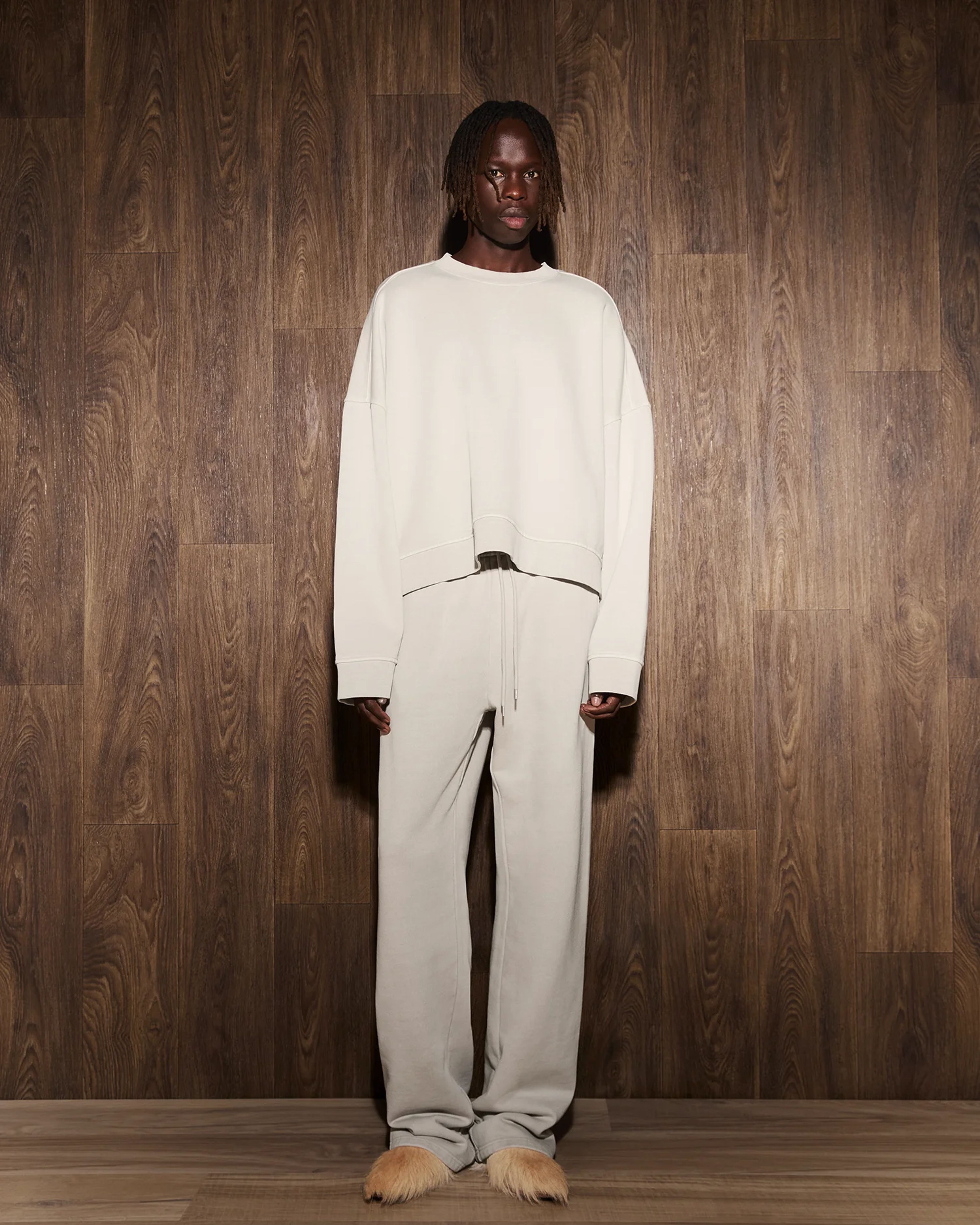 Box Crew Off White - Image 1